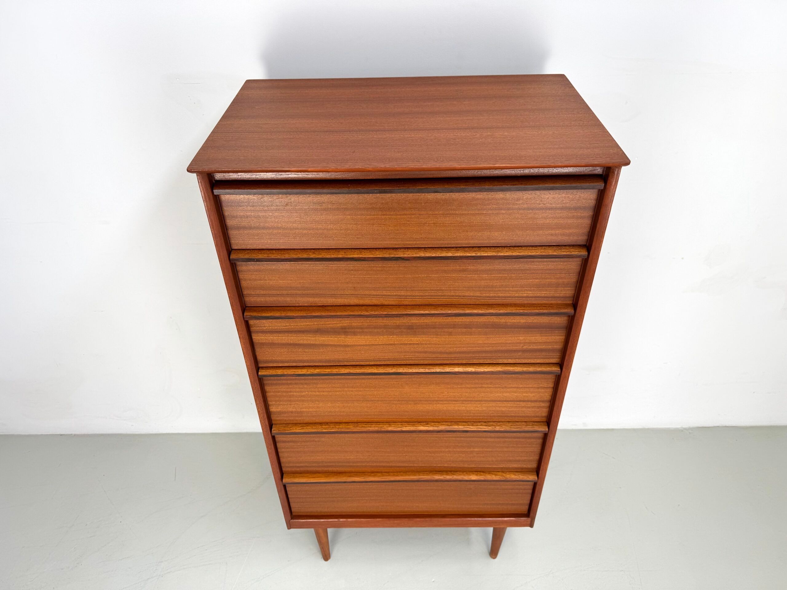 Commode vintage Austinsuite.
