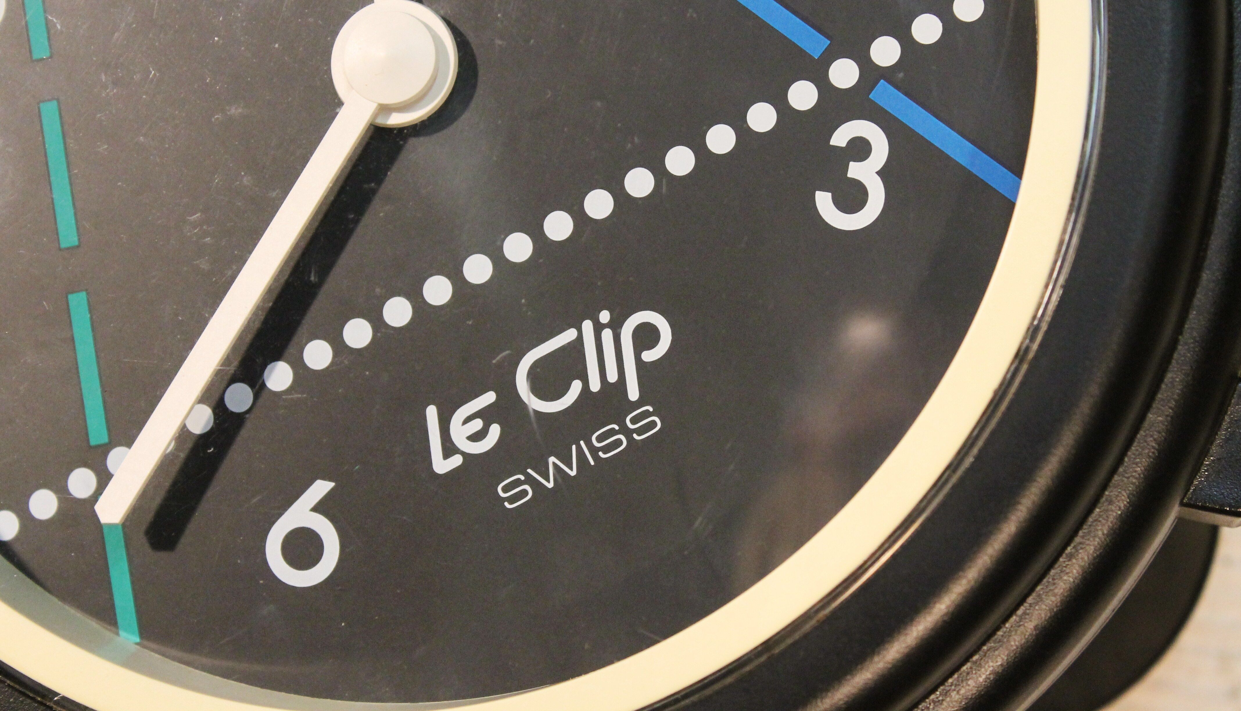 The 80s clip wall clock