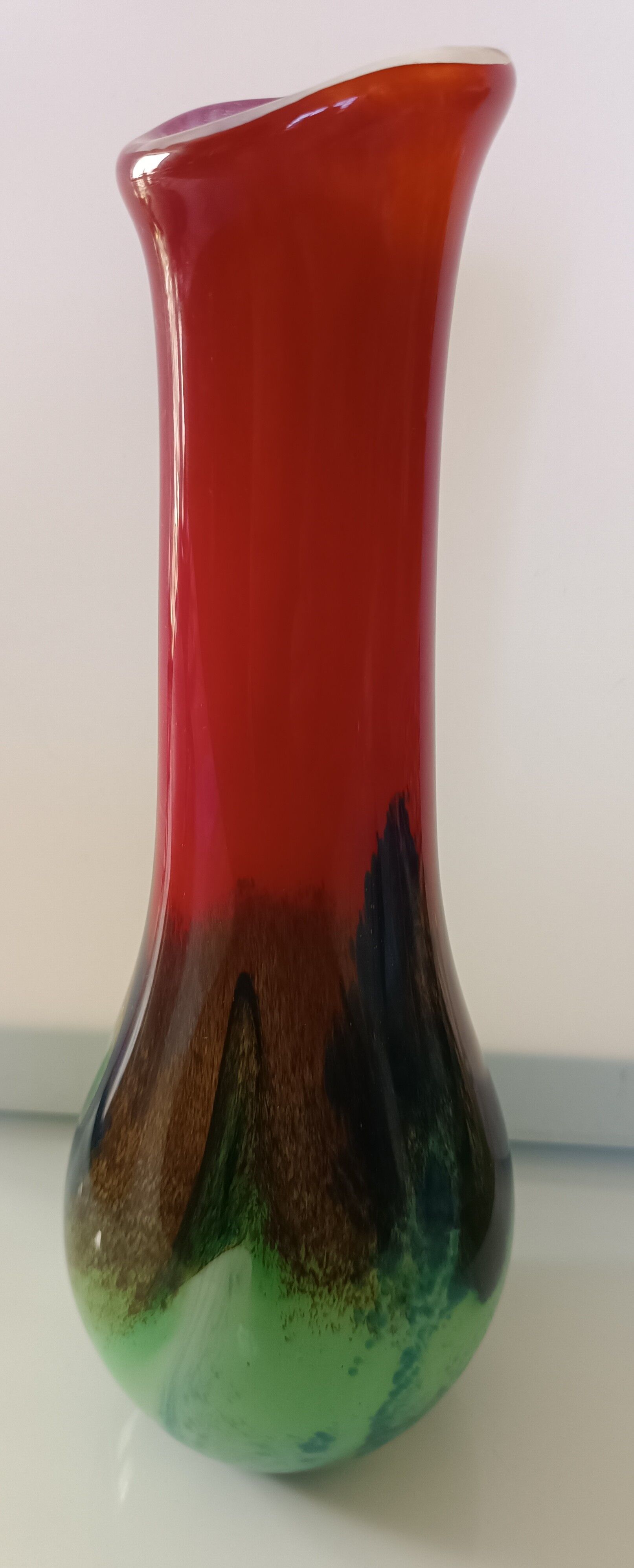 Multicolored glass paste vase signed Gabriel Milesi master glassmaker