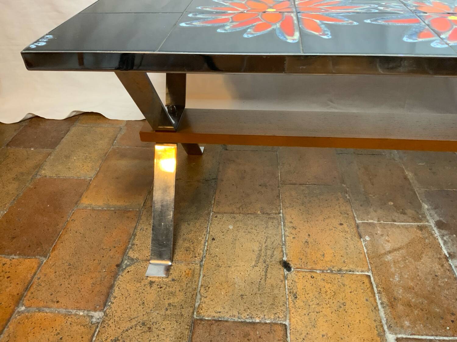 Coffee table 70'