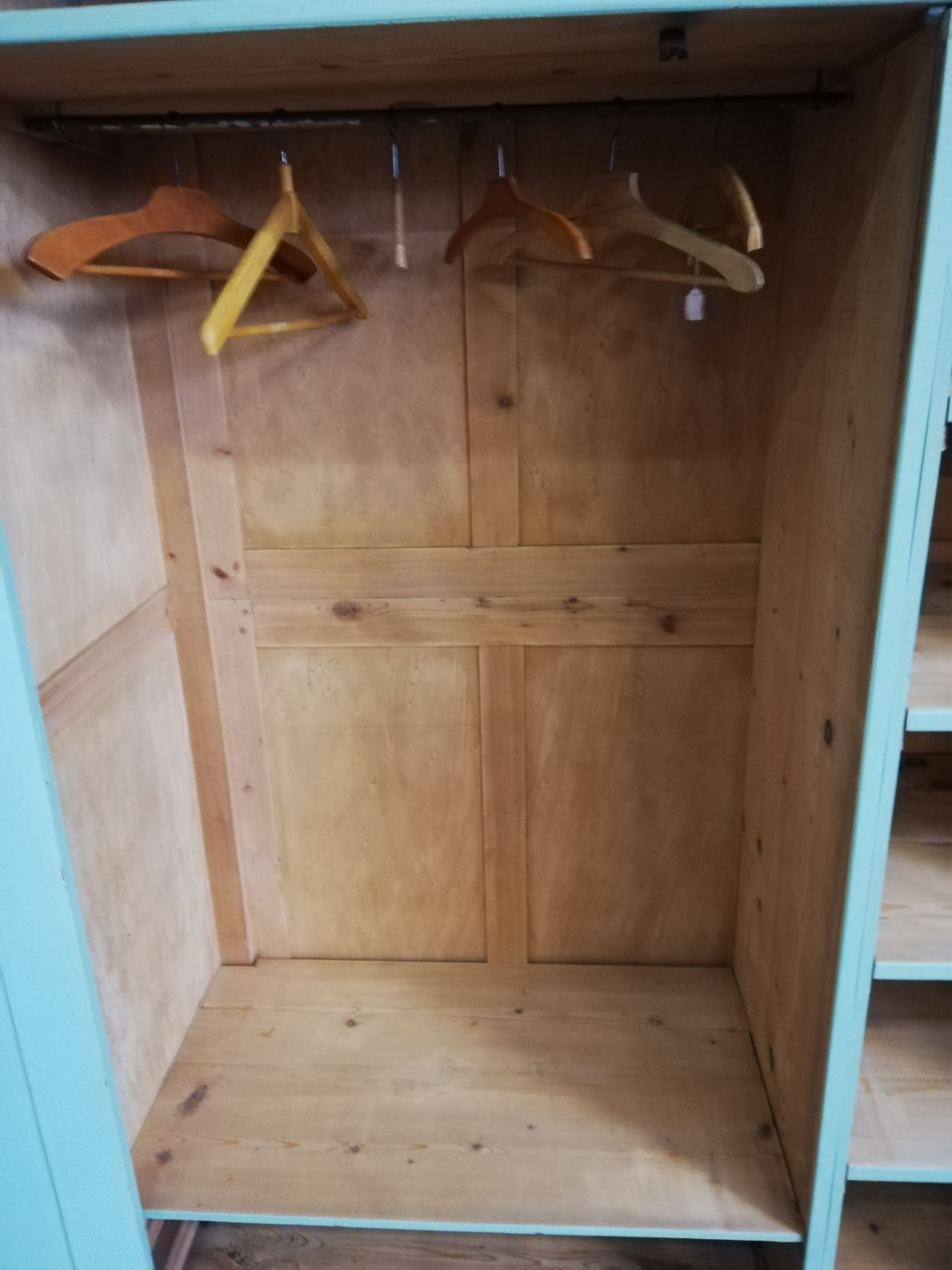Armoire penderie