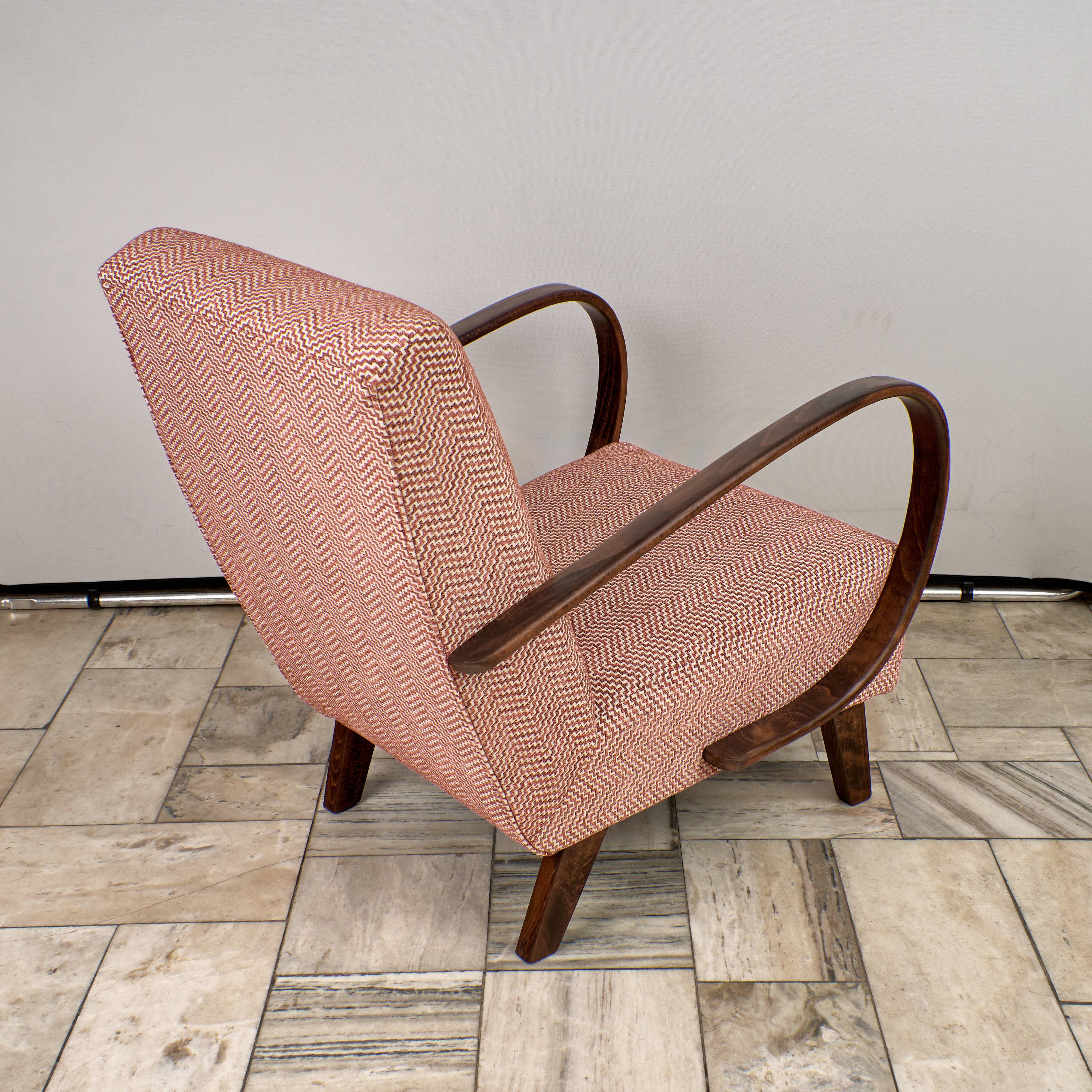 H 410 Armchair designed by Jindrich Halabala, 1940s, Czechoslovakia
