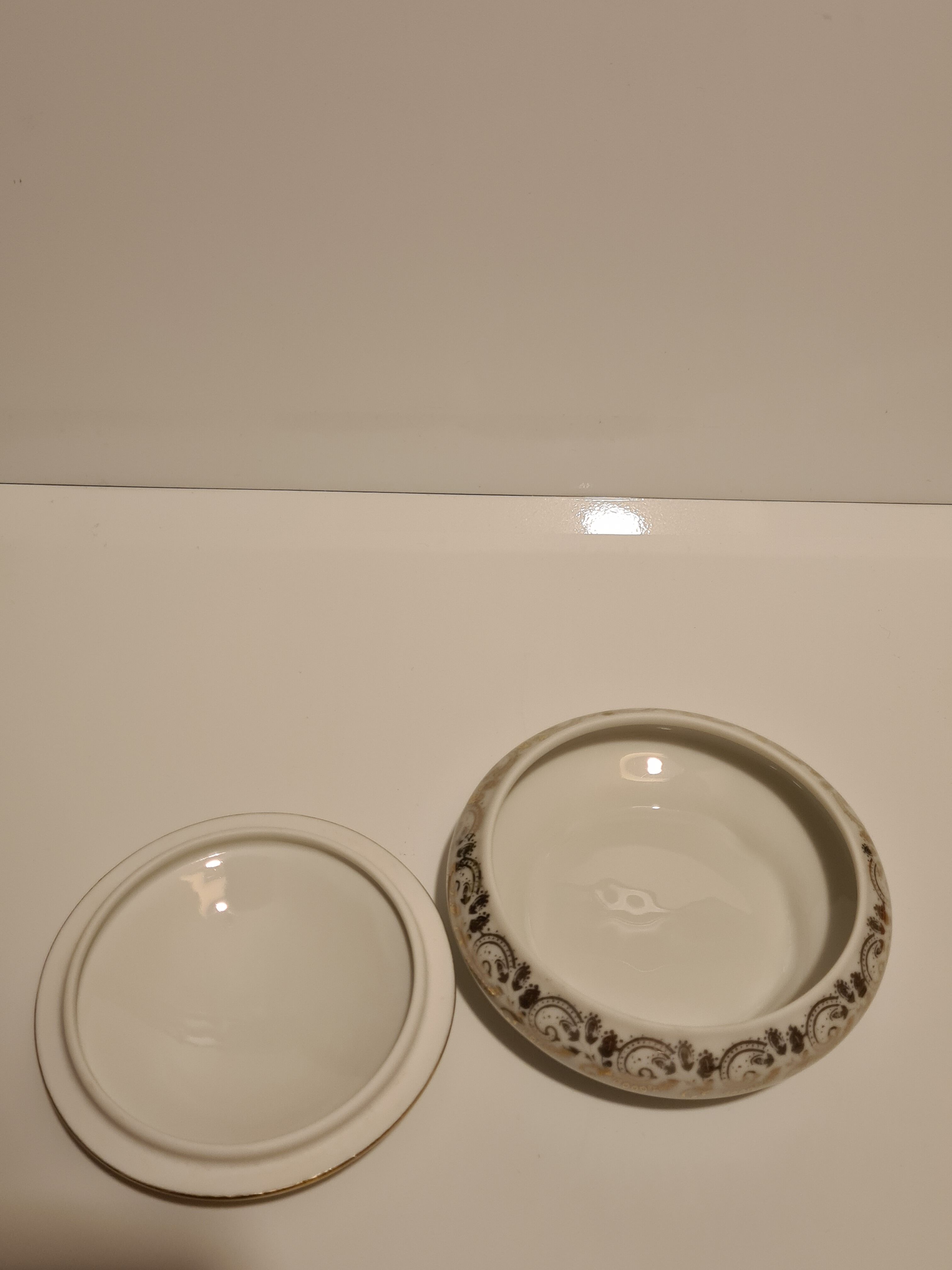 Candy porcelain Limoges floral decorations