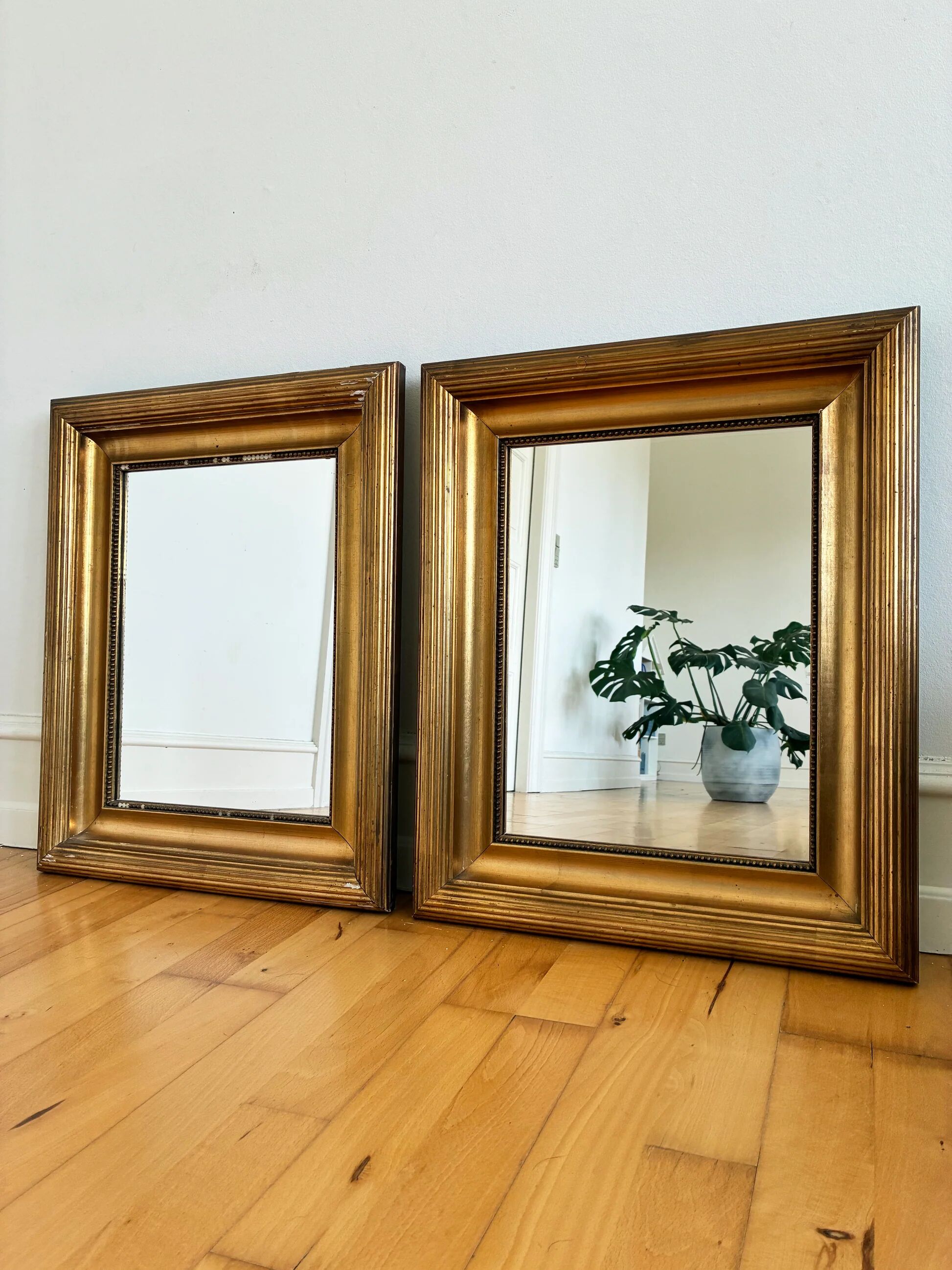 Paire de miroirs muraux en bois doré danois antiques, fin du 19e siècle