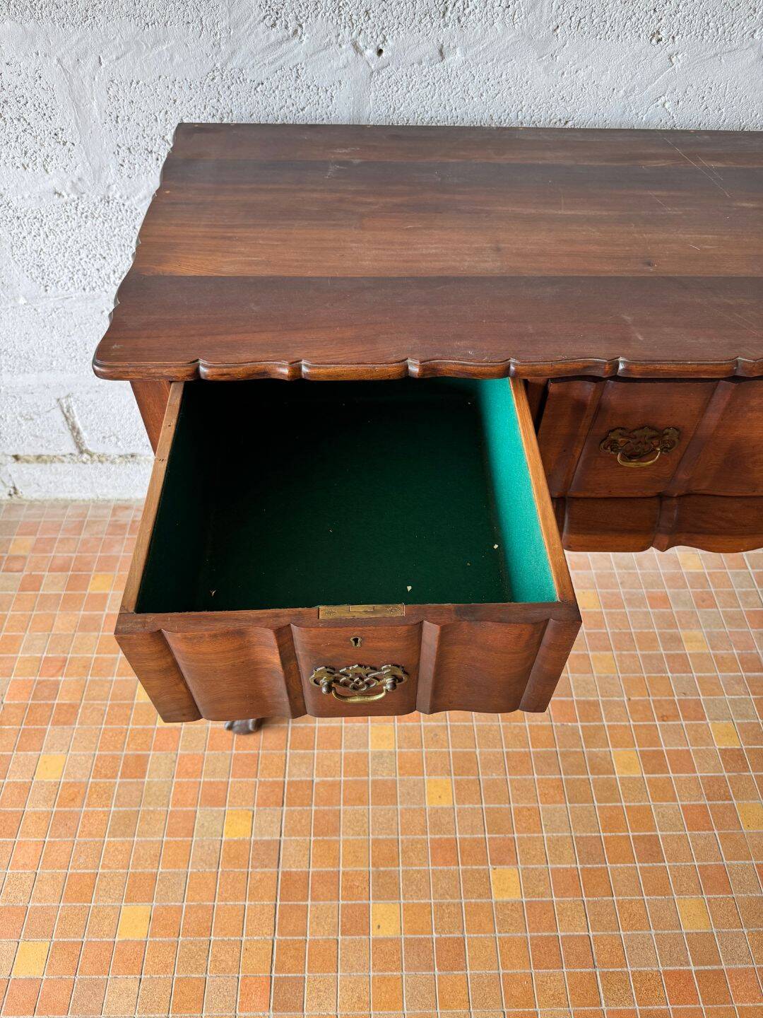 Console ancienne