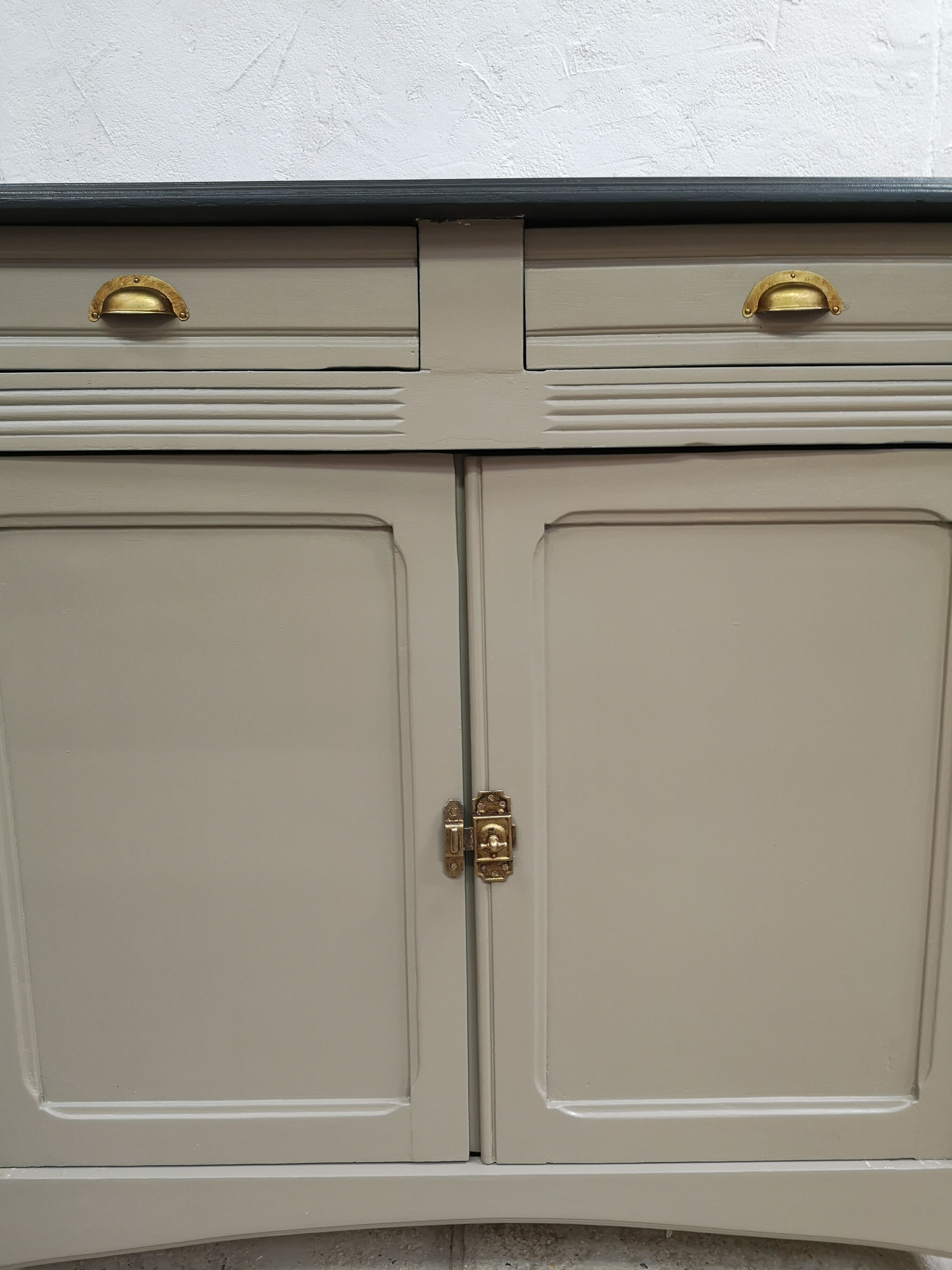 Buffet old Parisian patina shabby chic gustavien loft