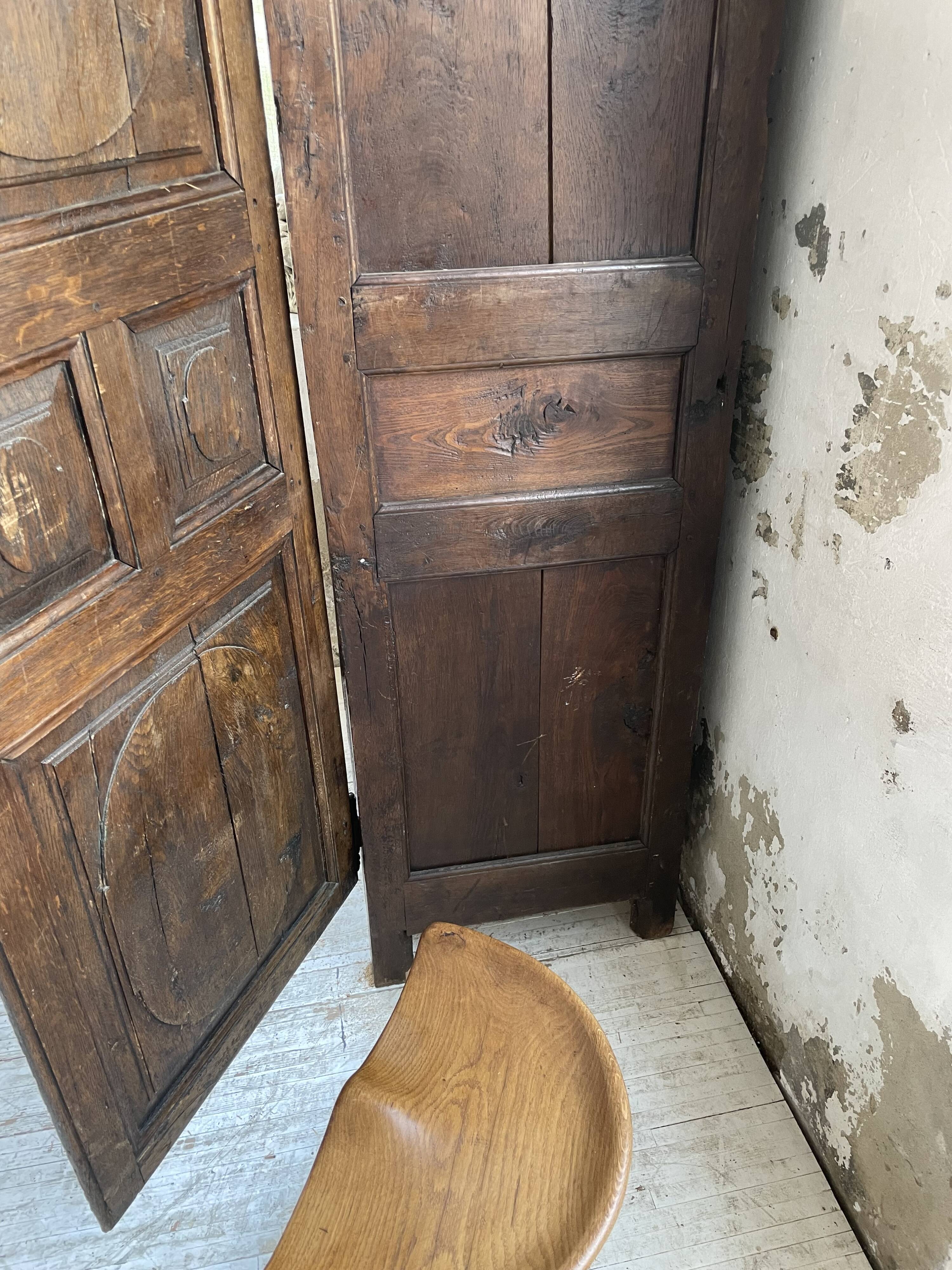 Savoyard solid oak cabinet XVIIIth