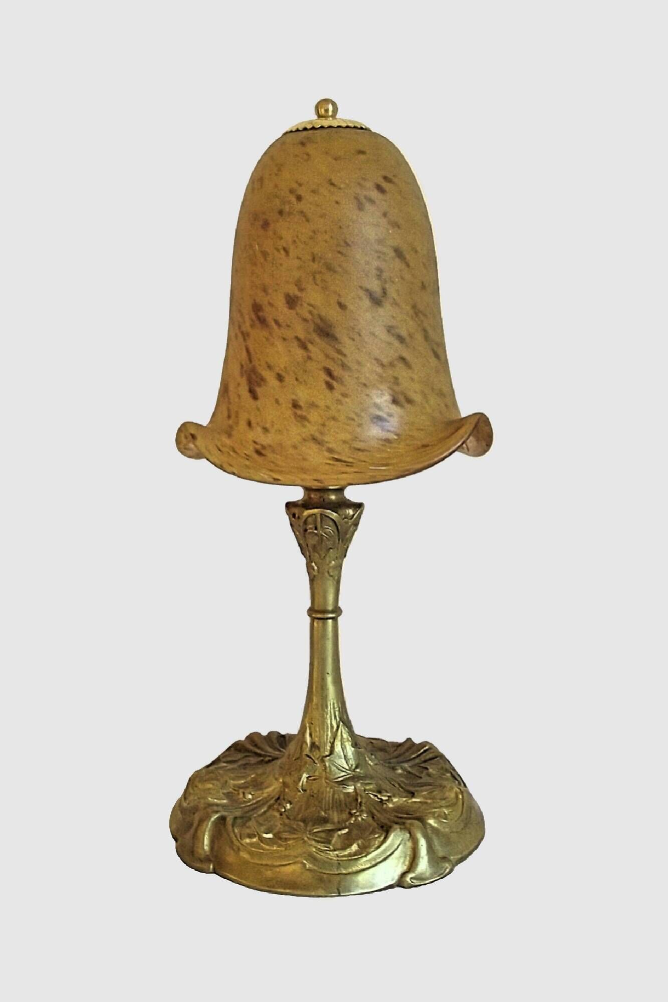 Art Nouveau style lamp