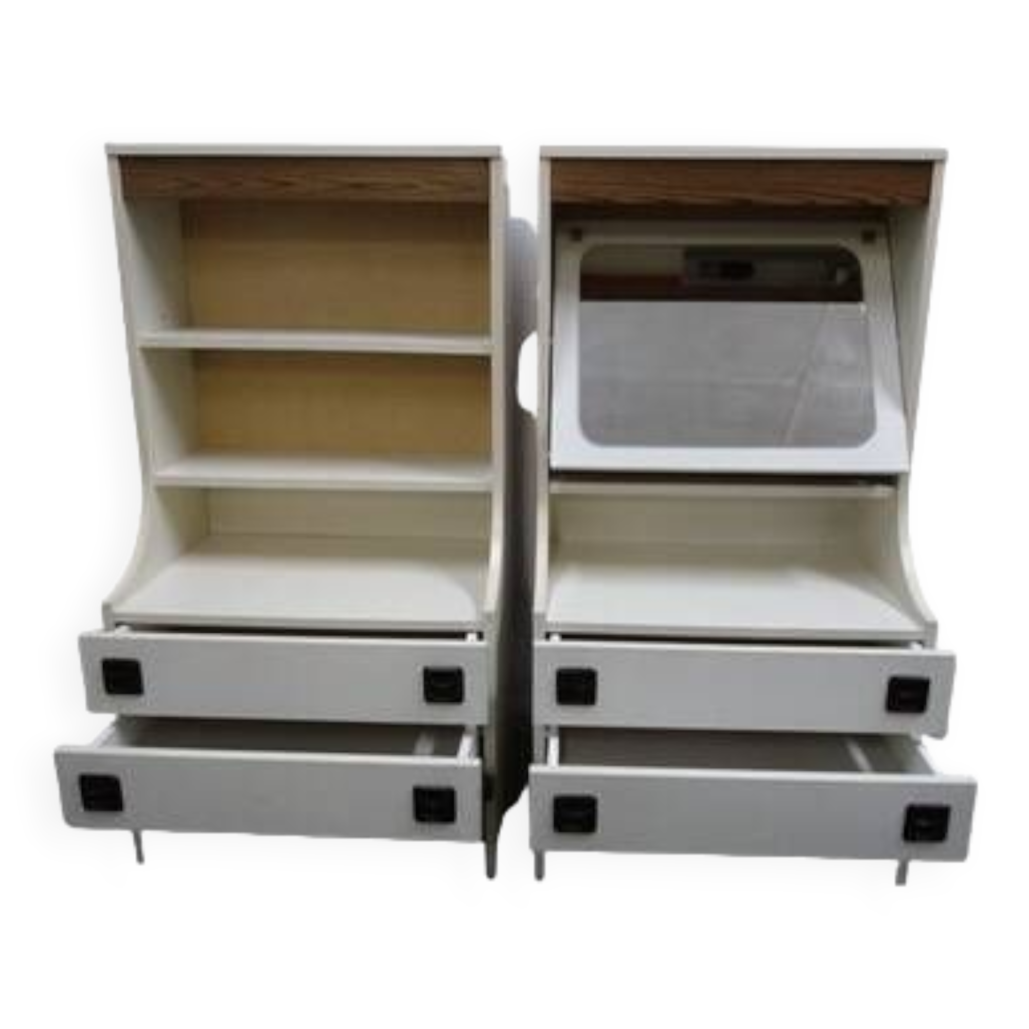 2 vintage dressing / bedside tables