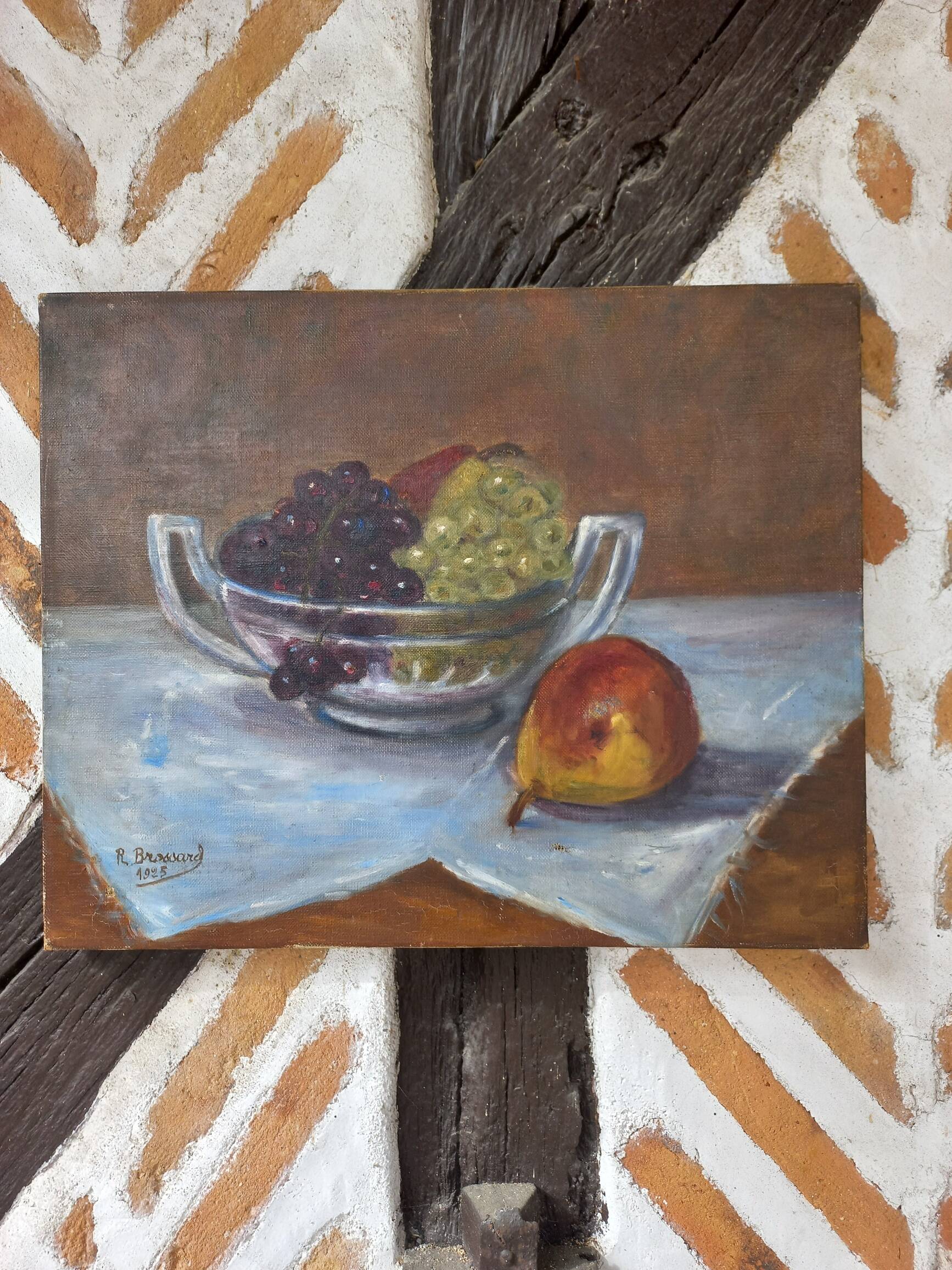 Still life painting, oil on canvas, with a bowl of grapes