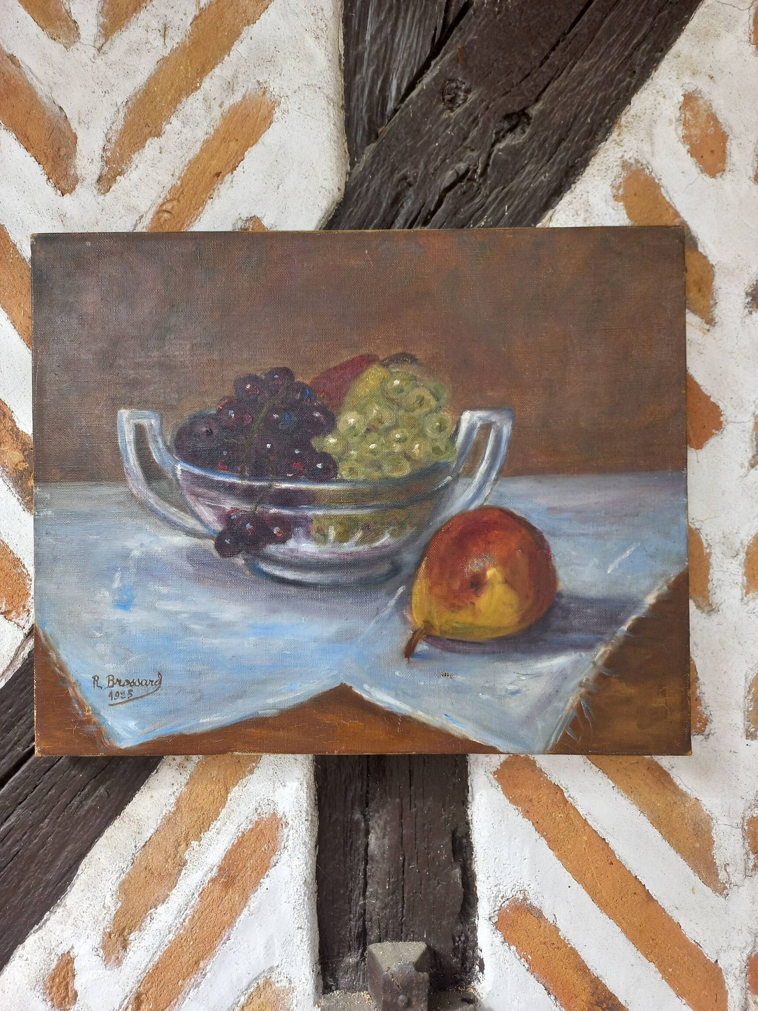 Still life painting, oil on canvas, with a bowl of grapes