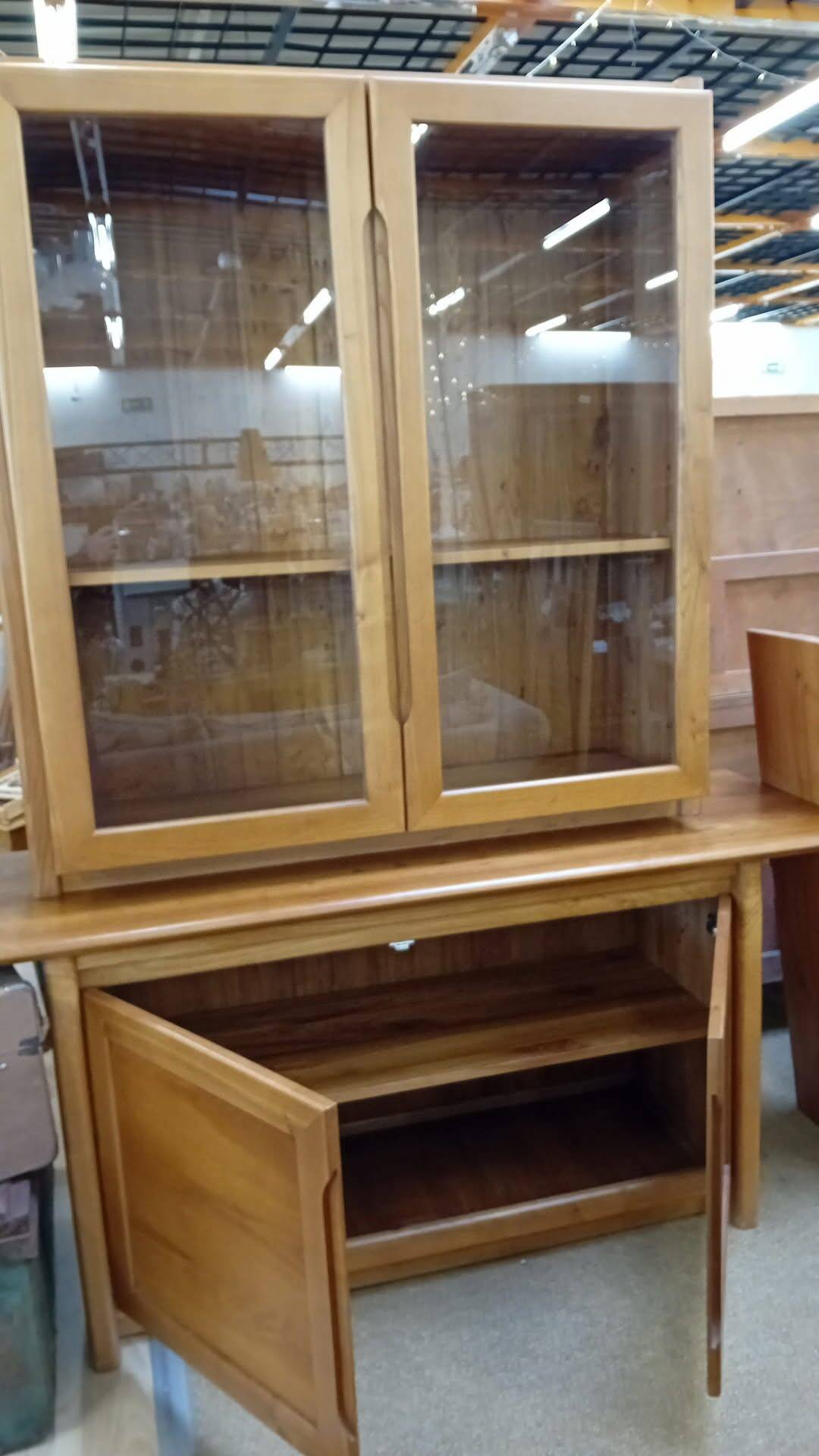 high glass buffet in solid elm - SENAC
