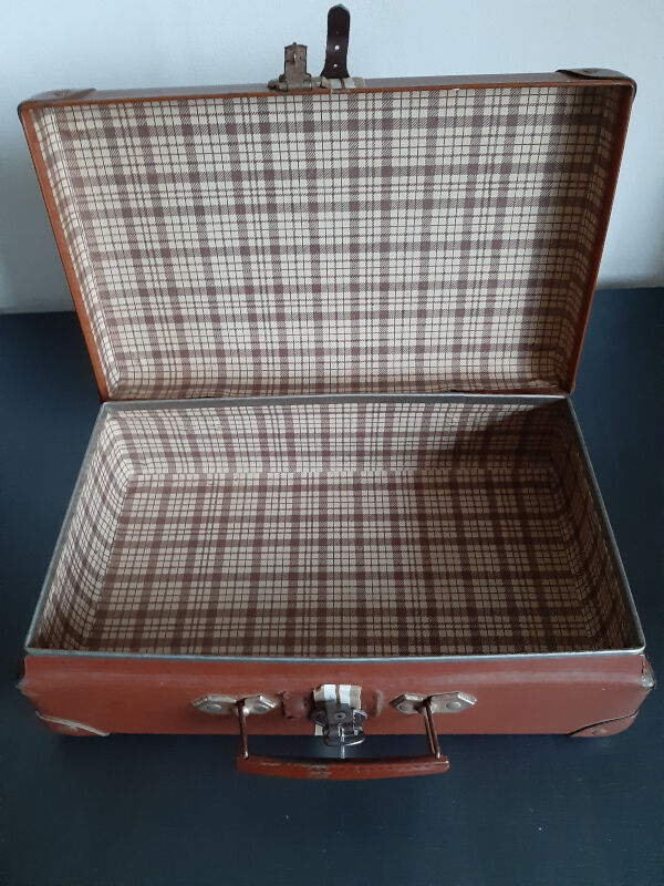 Vintage valise