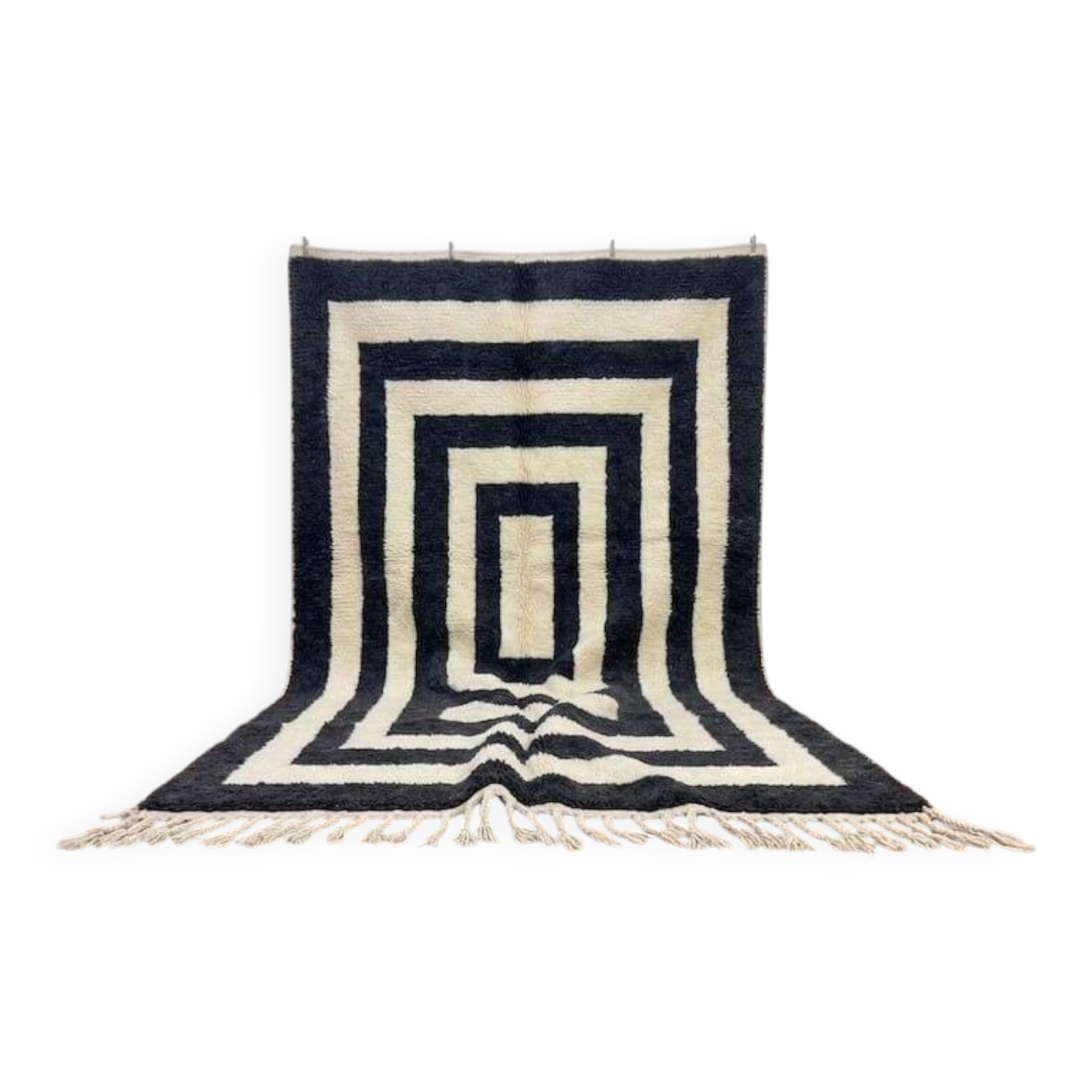 Handwoven natural wool rug, traditional black and white, 2/3 m.