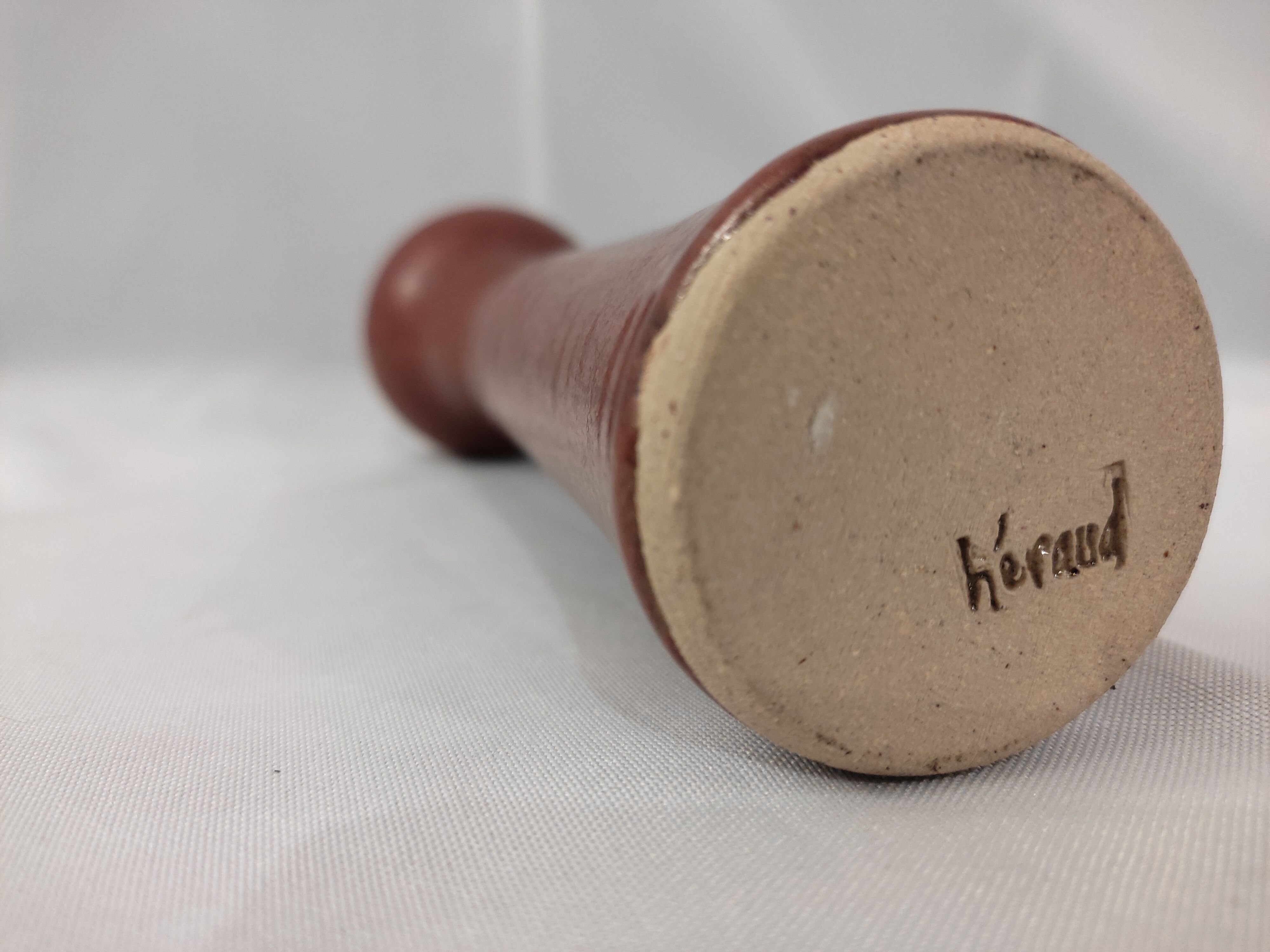 Soliflore sandstone signed Robert Heraut