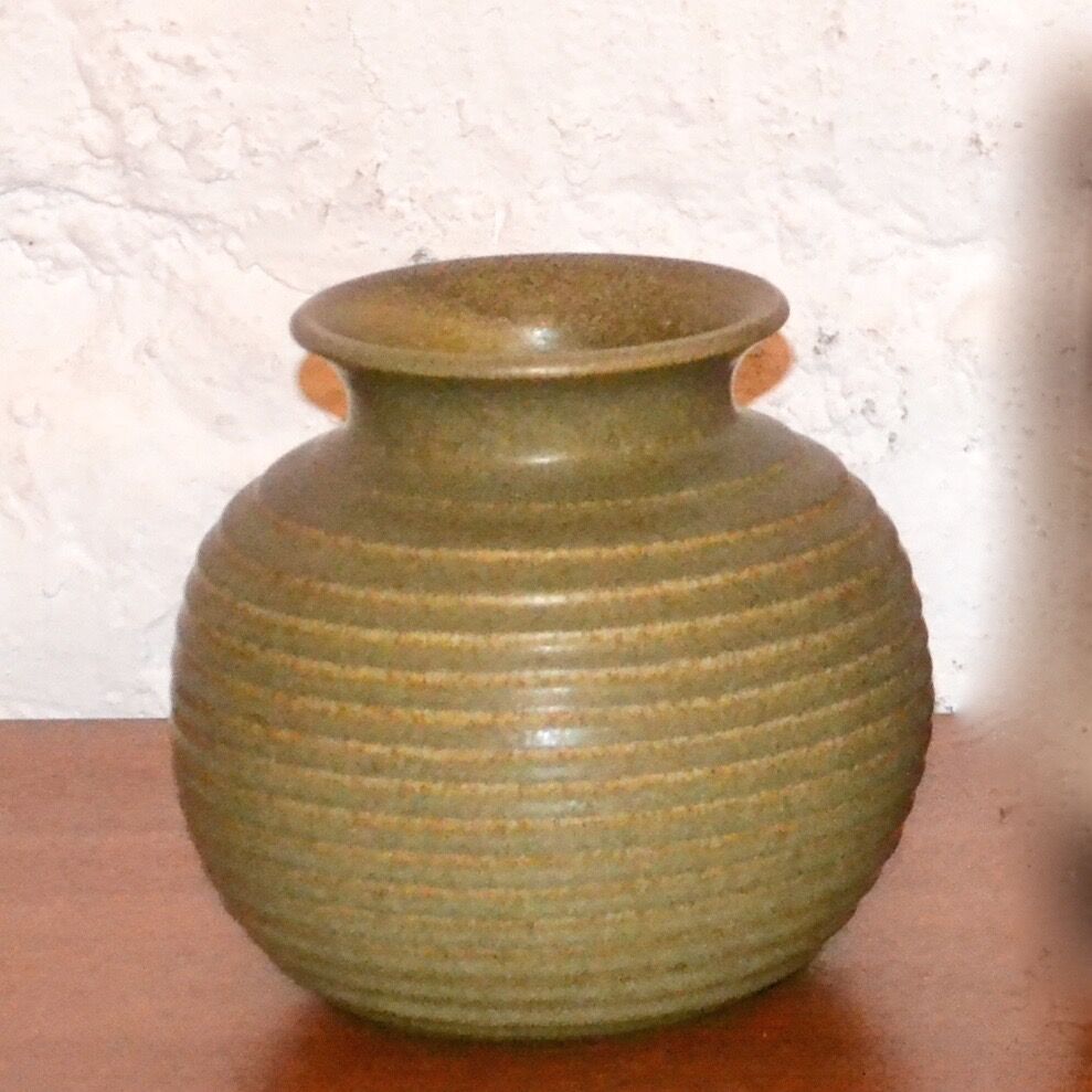 Vase ball in sandstone 60 years