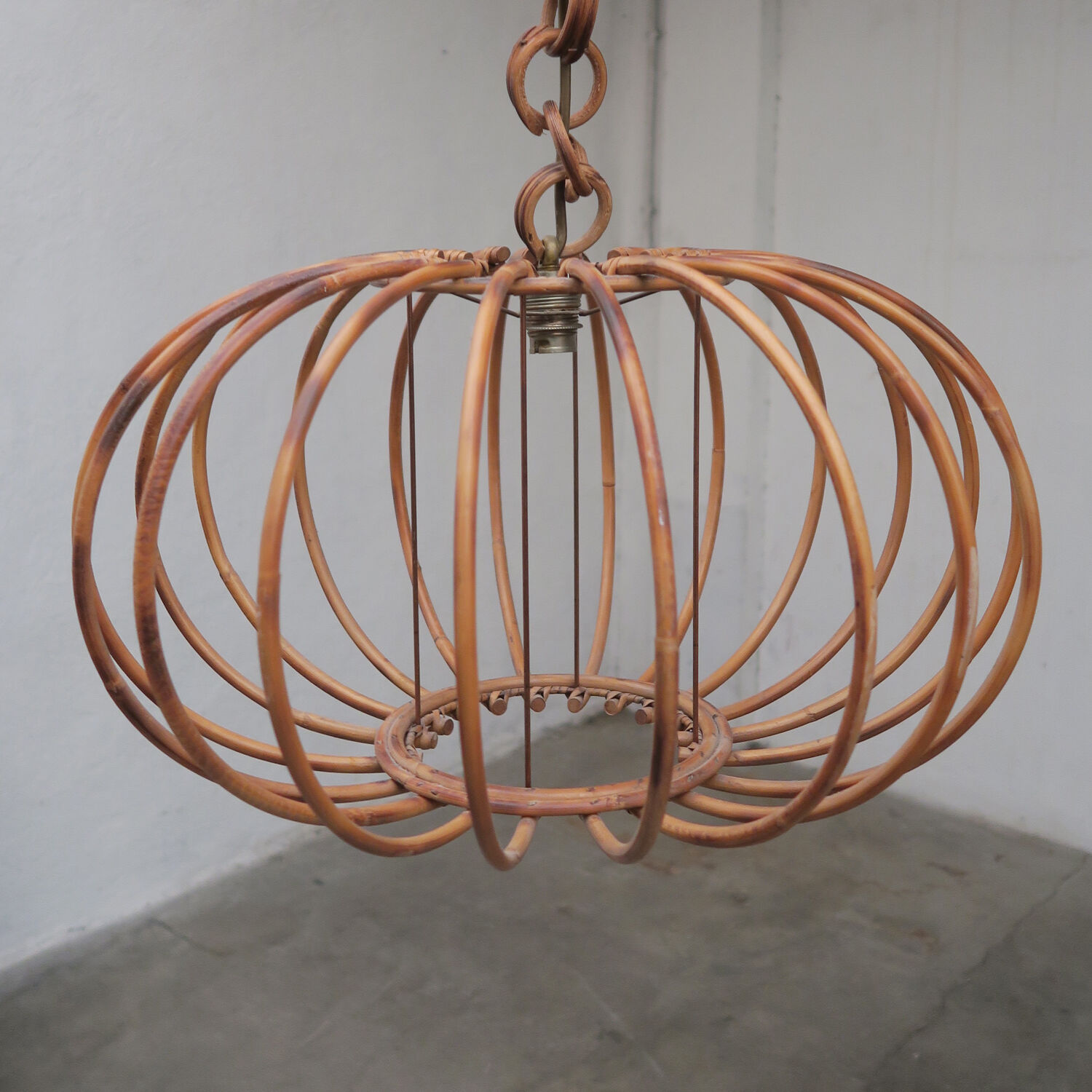 Rattan hanging
