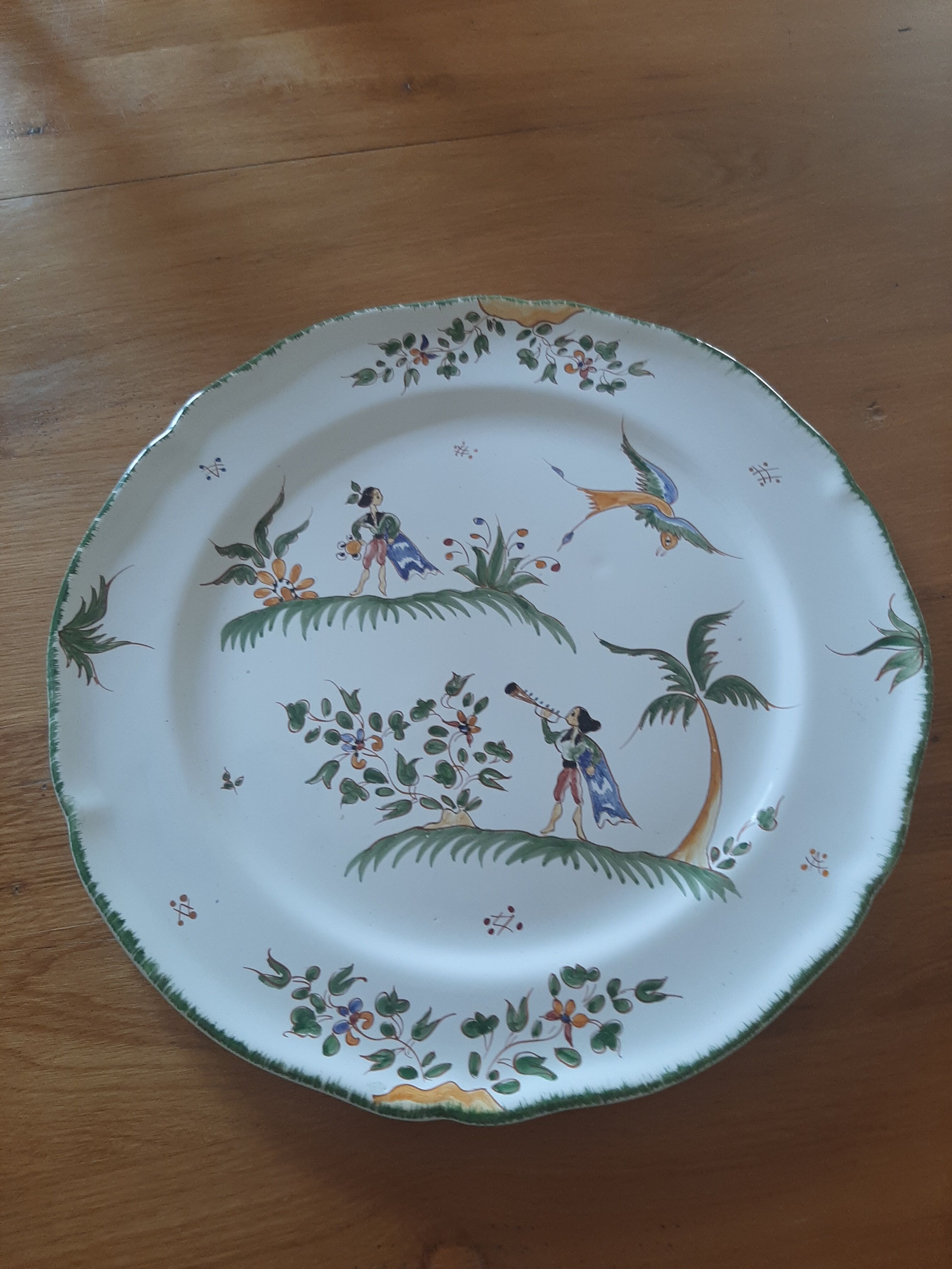 Moustiers pie dish