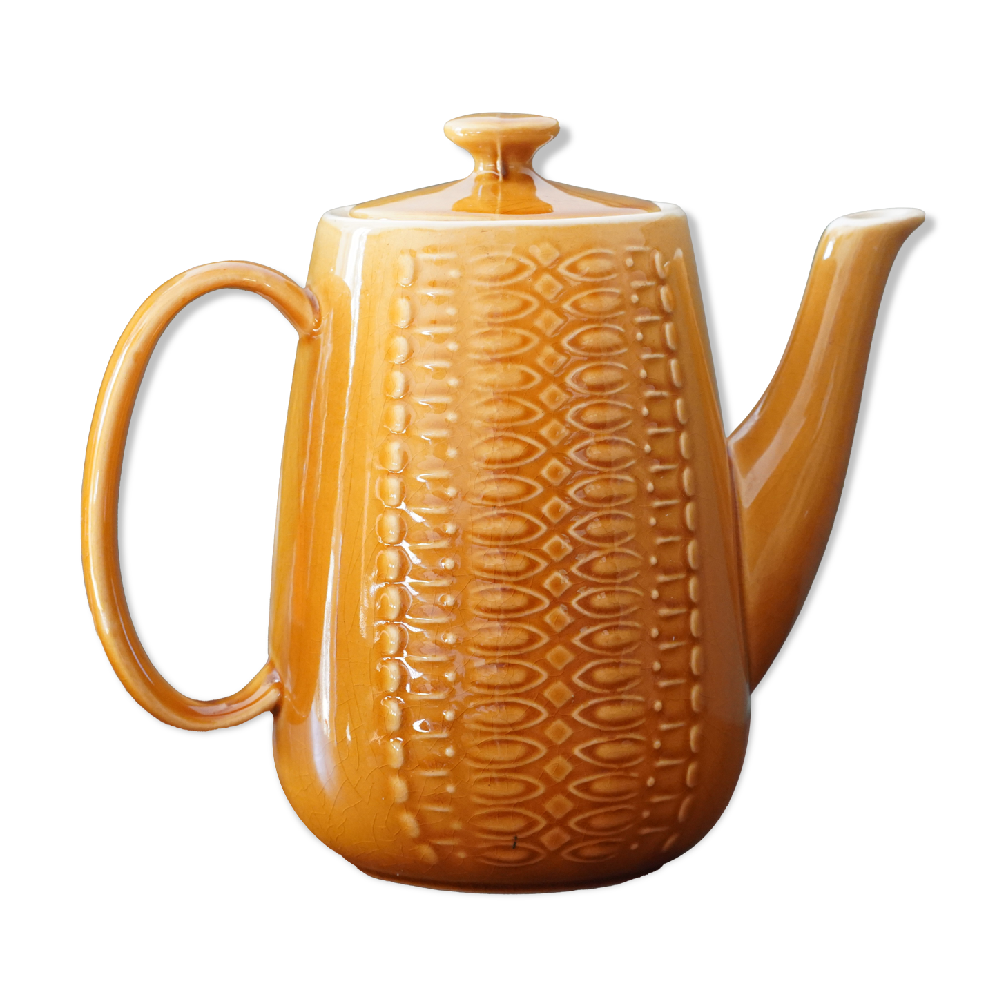 Ceramic teapot