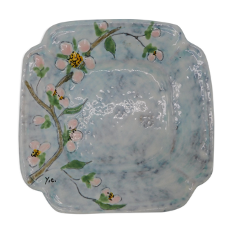 St. Paul's pocket with apple blossoms