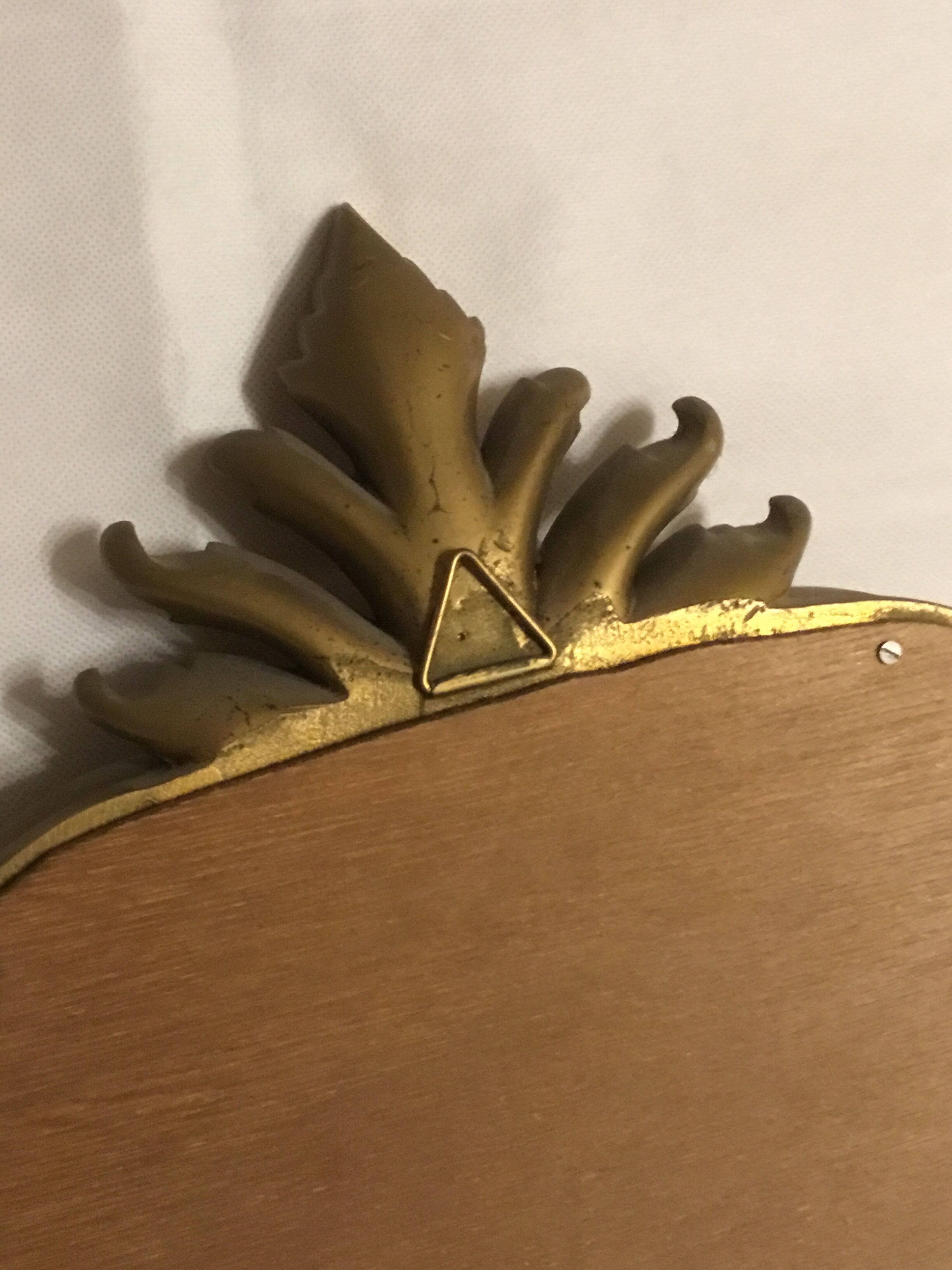 Carved wood mirror 50x39cm