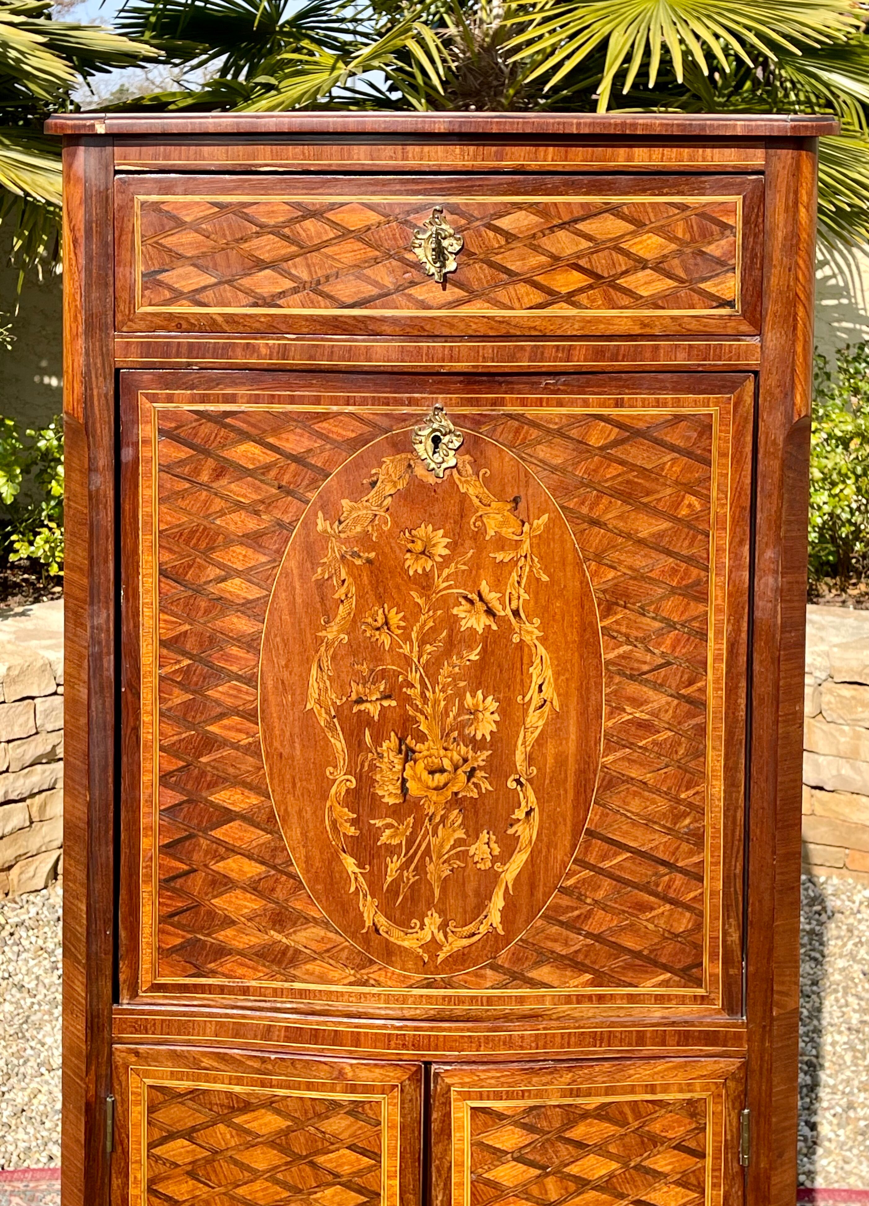 Small secretary in Marquetry of Losanges and Bronze