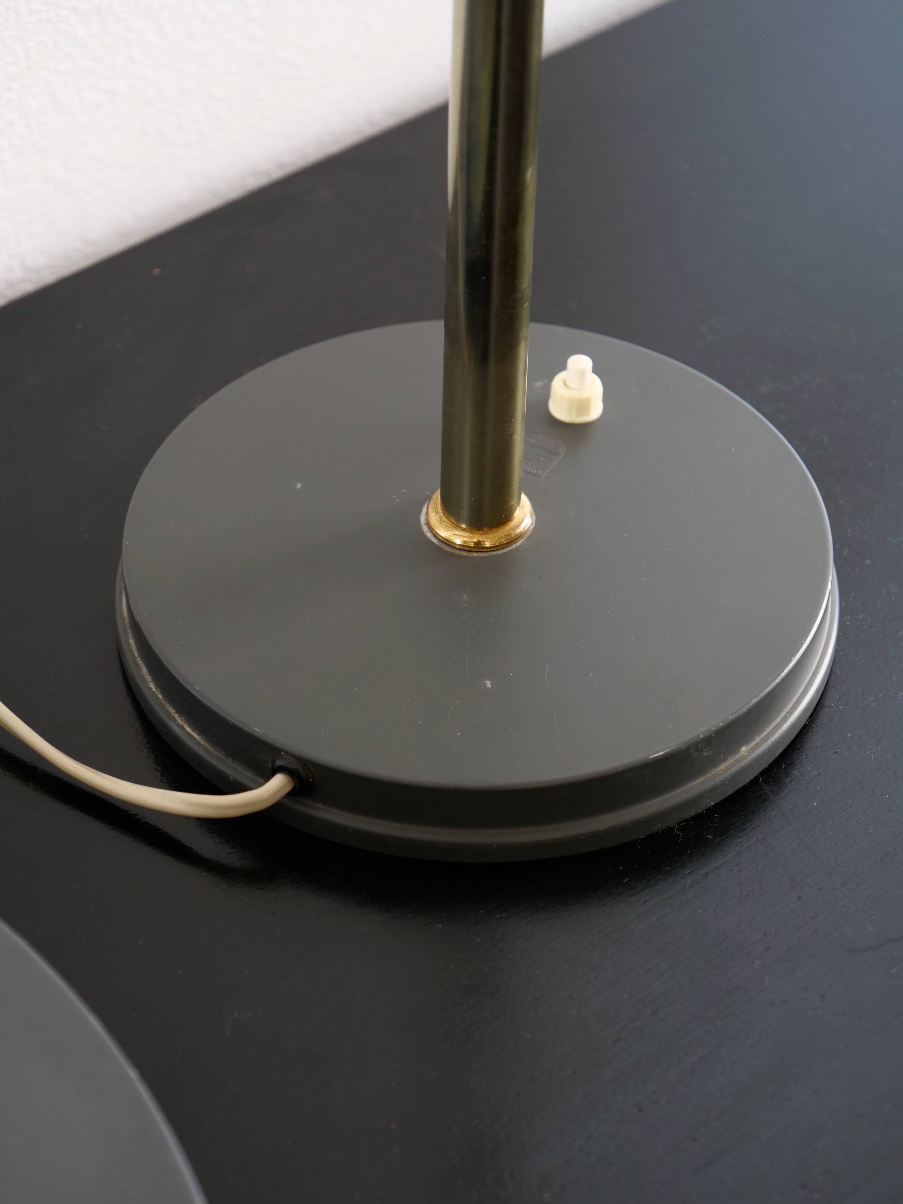 Lamp Philips Louis Kalff model Timor