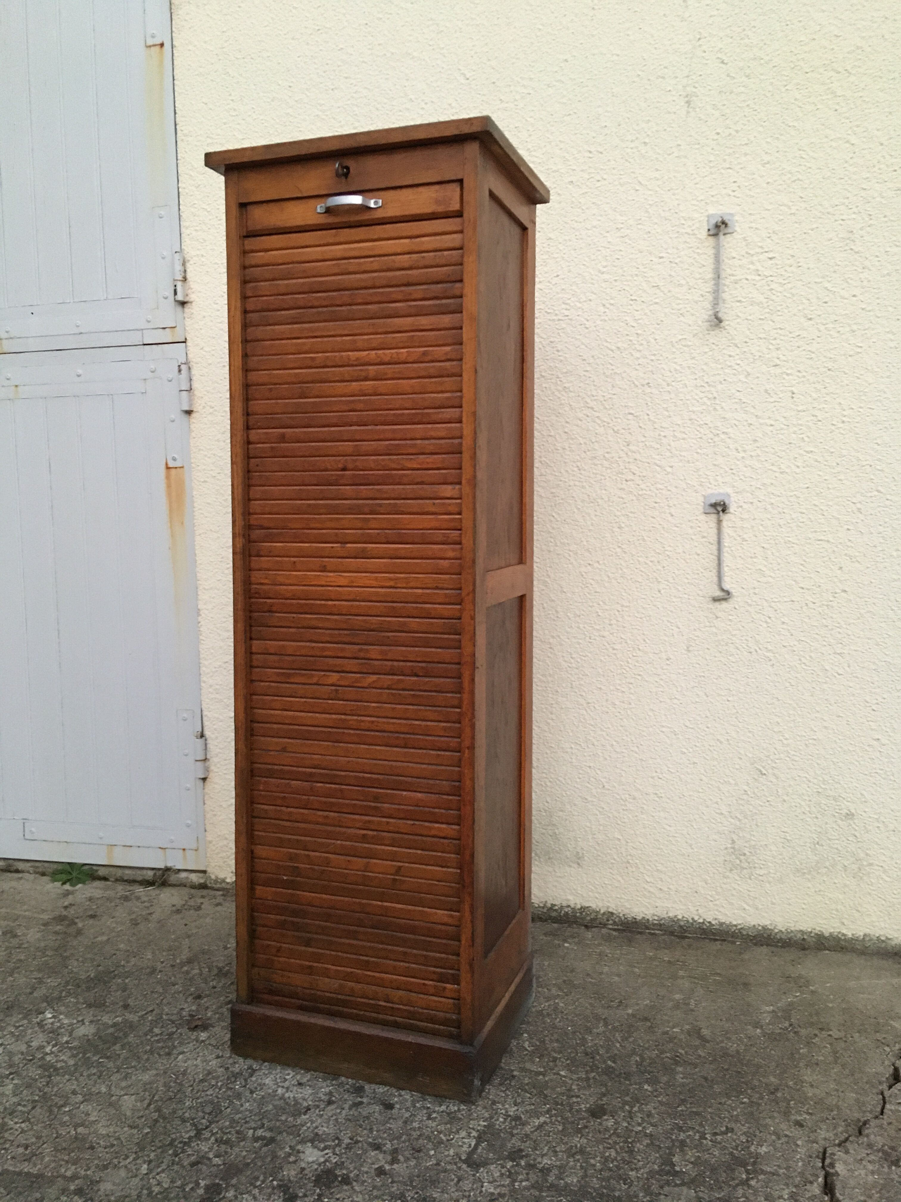 Solid oak curtain binder year 50