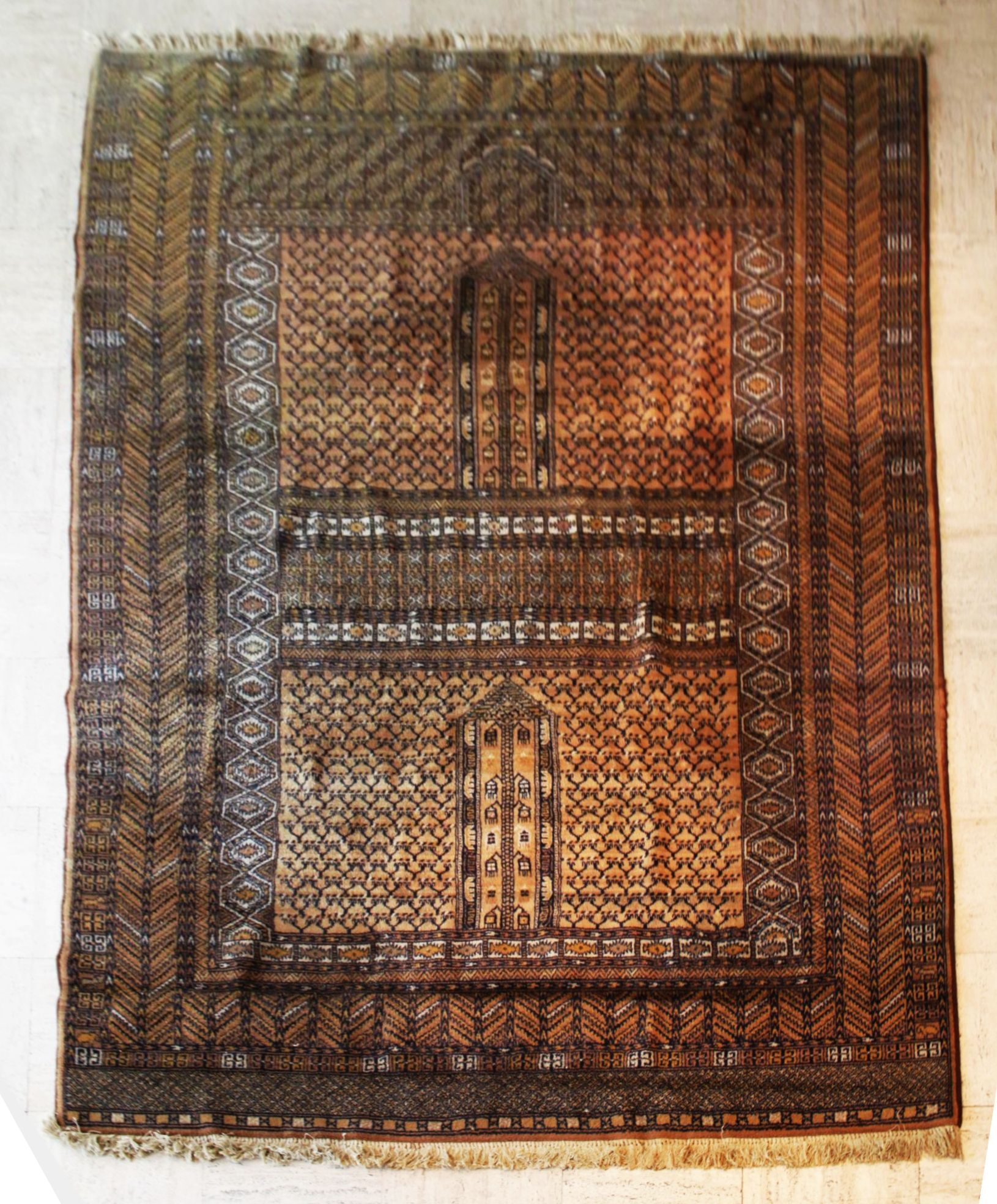 Turkmen carpet, virgin wool, 203x303.