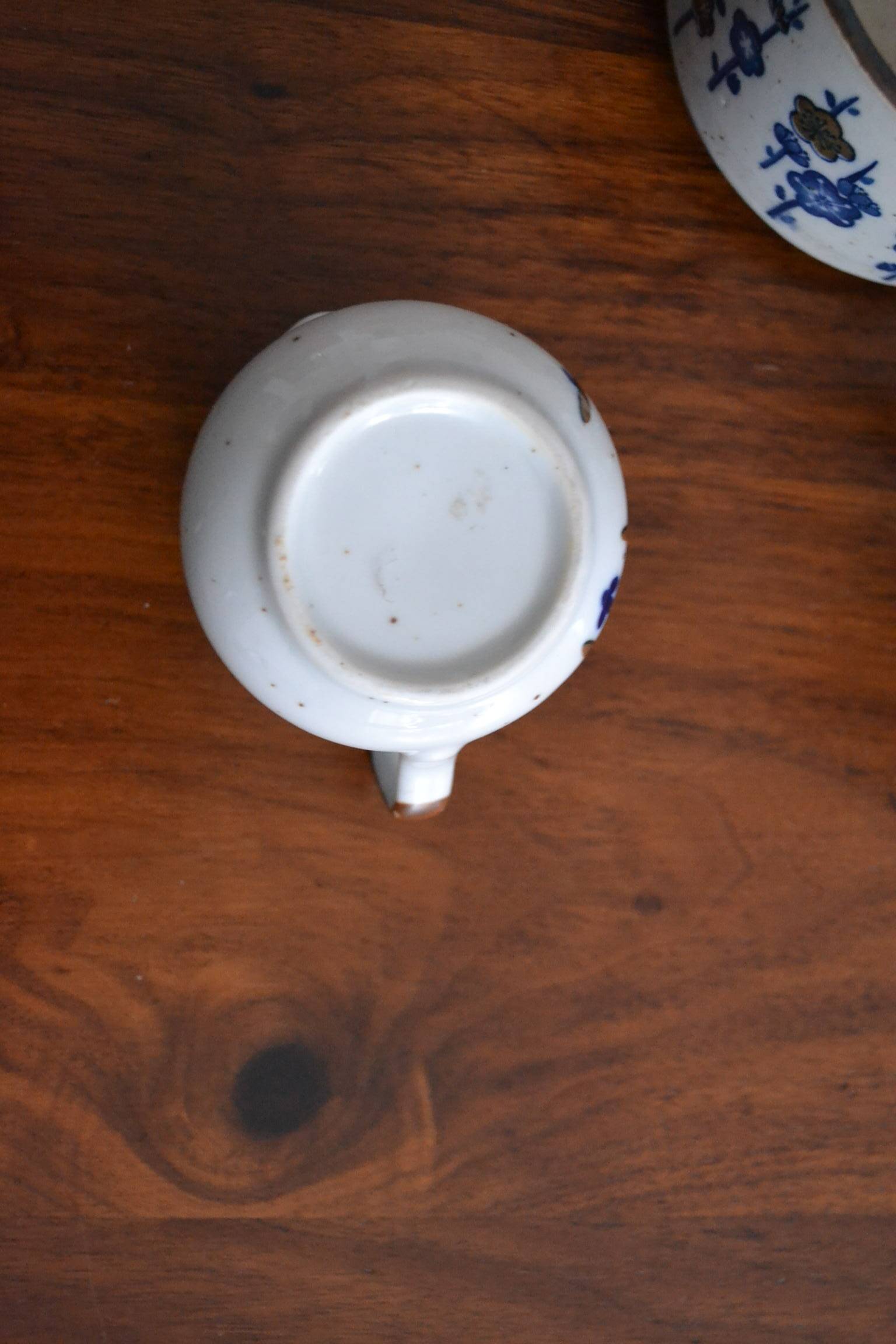 Stoneware milk jug with Japanese motif