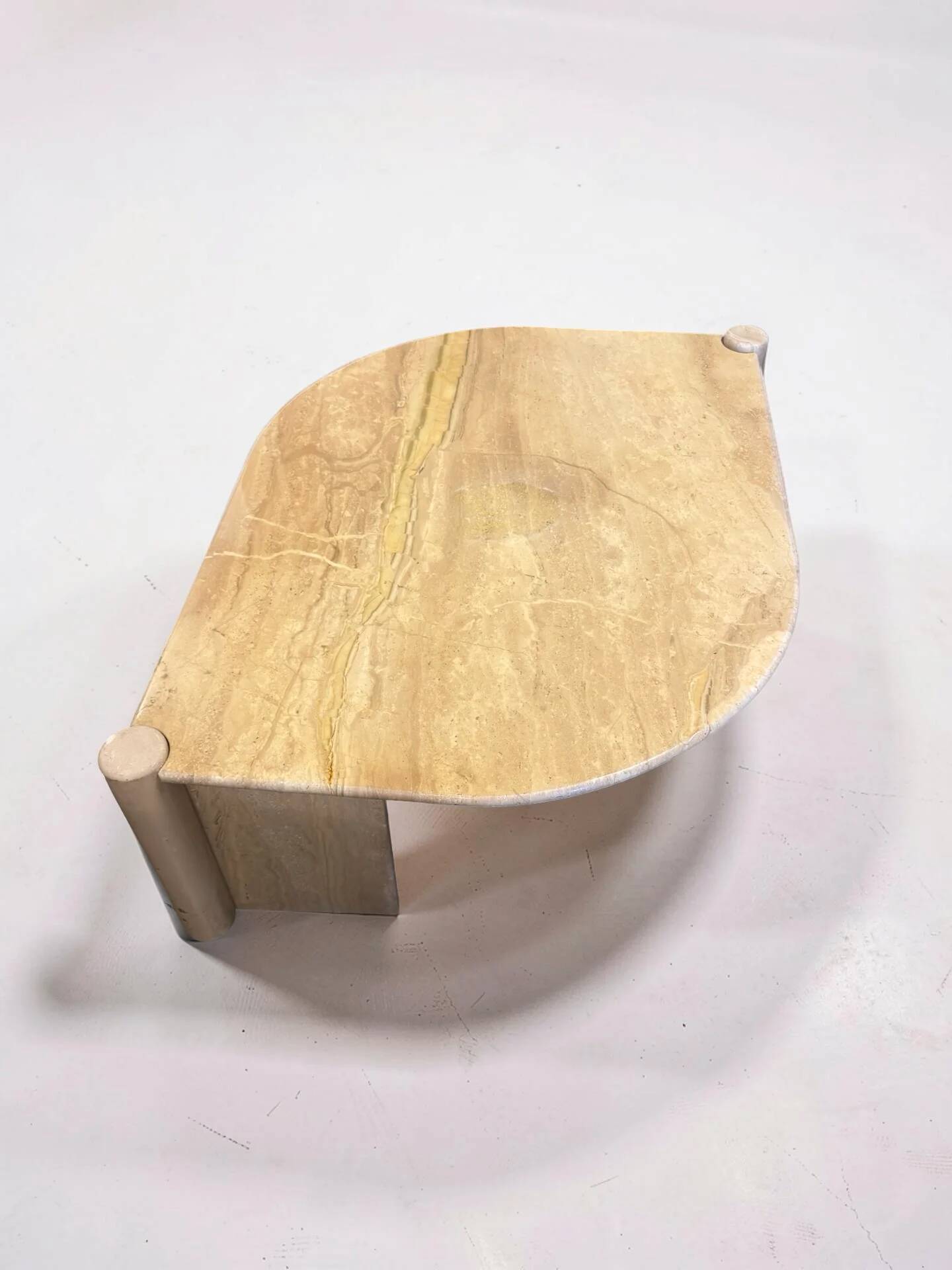 Vintage Italian coffee table in travertine.