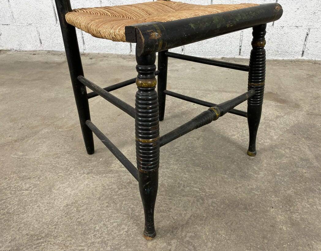 Hitchcock chairs in black wood and straw 1900s