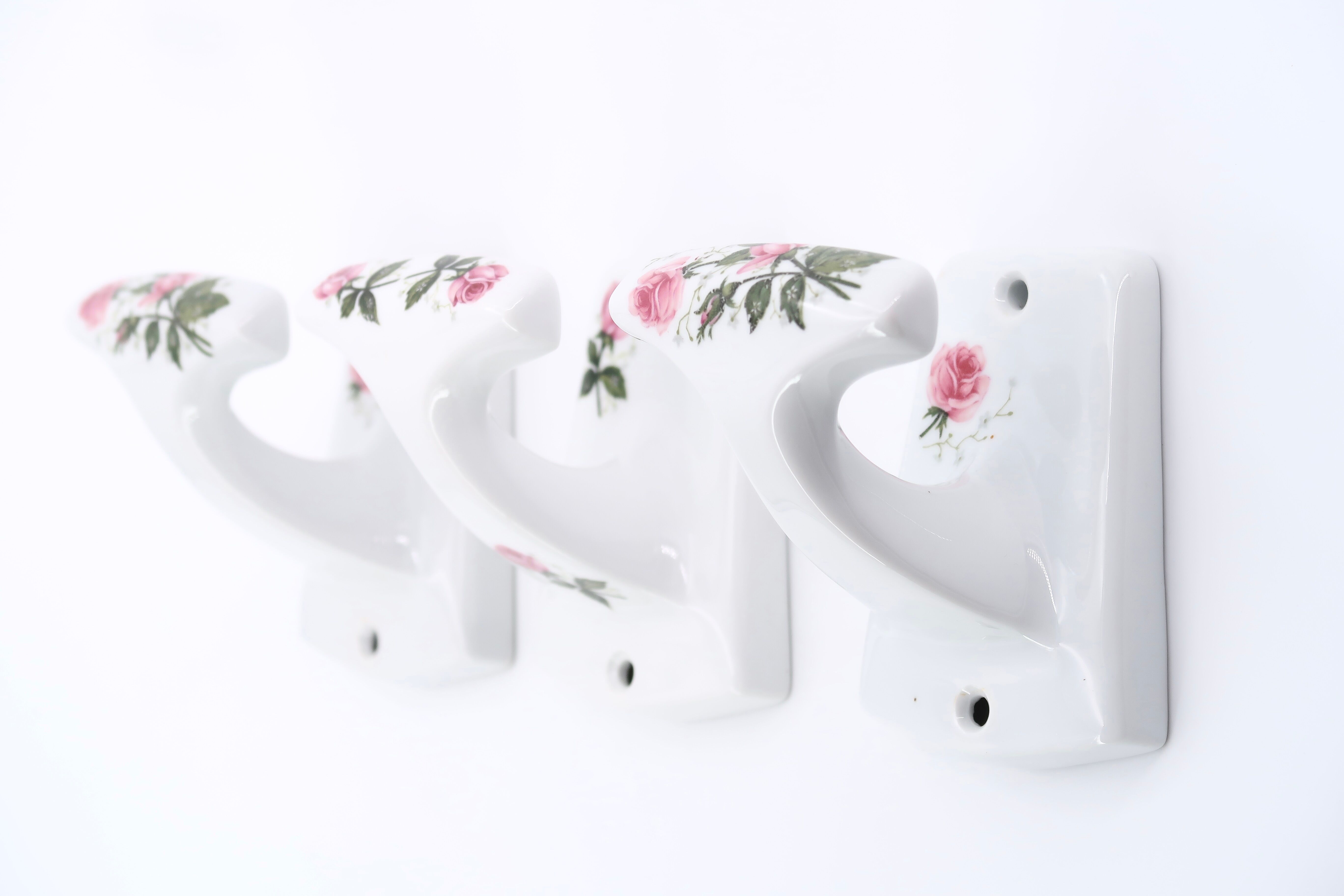 Set de 3 patères en porcelaine des Champs Elysées Paris