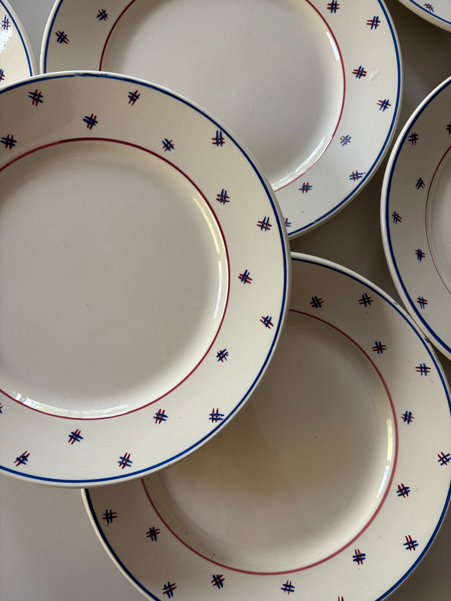 Antique plates K&G Luneville