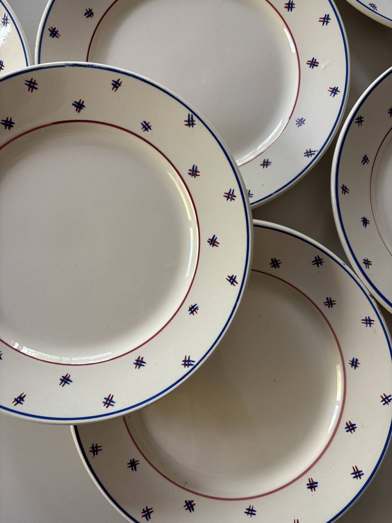 Antique plates K&G Luneville