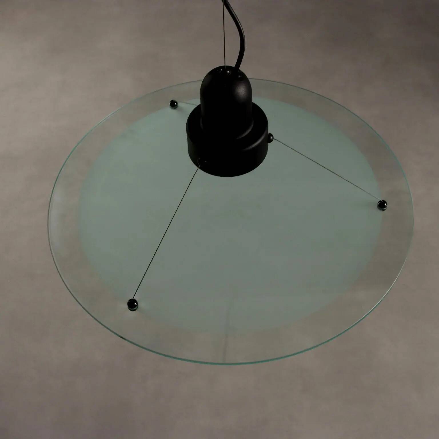 Vintage ceiling light in glass and enamelled metal, design, Italy, 1980s