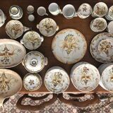 Quimper Tableware Service signed and numbered (78 pieces)
