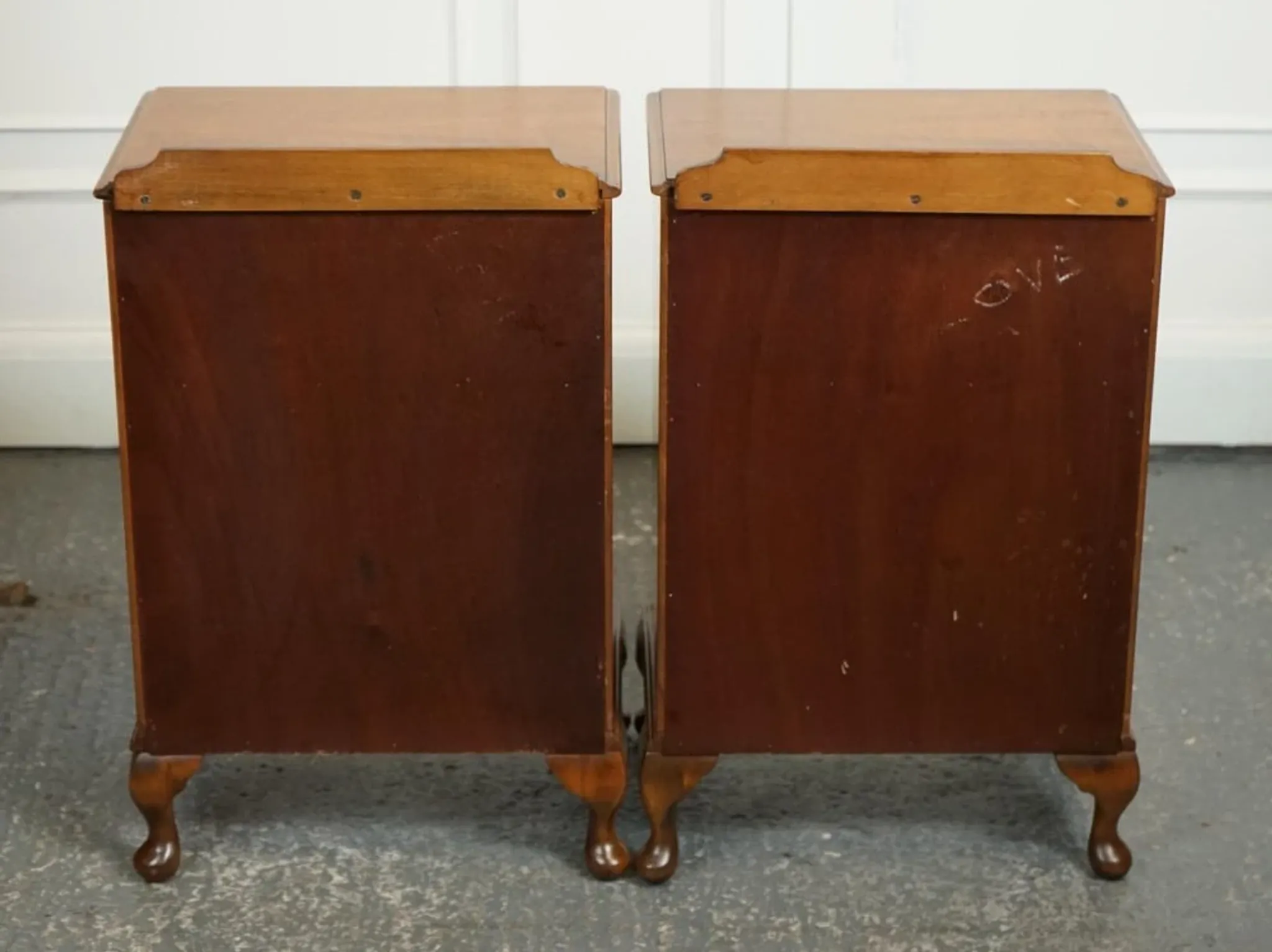 Art Deco Nightstands with Walnut Cabinet and Queen Anne Legs