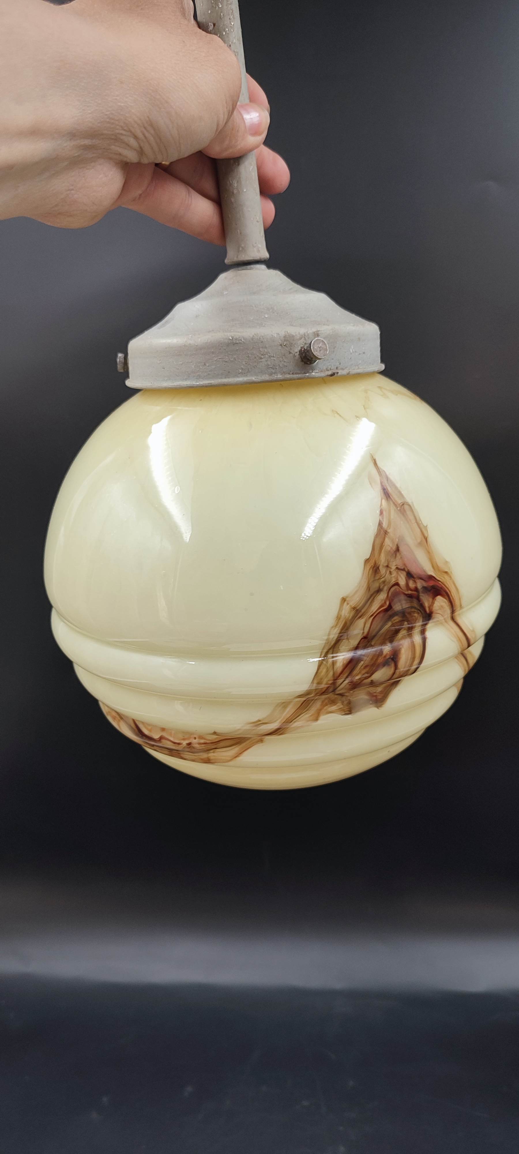 Suspension globe verre marbré moucheté art-déco