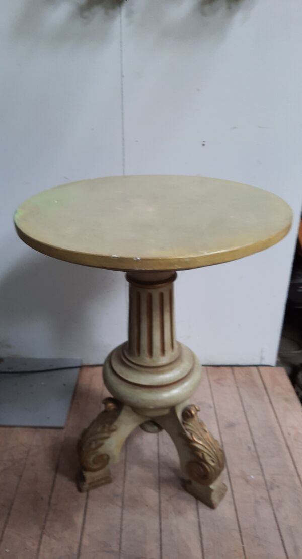 Gueridon peint style Louis XVI