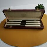 Box of 6 stainless steel knives bakelite handle