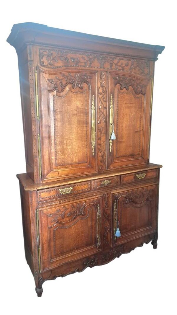 Buffet deux corps normand