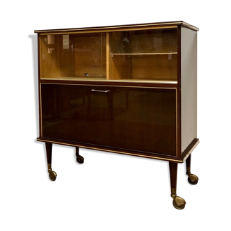 Showcase bar cabinet