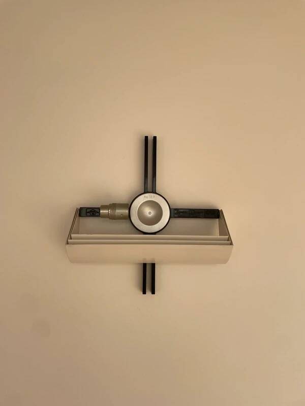 Ernesto Gismondi, Stria wall light, Artemide, 1986
