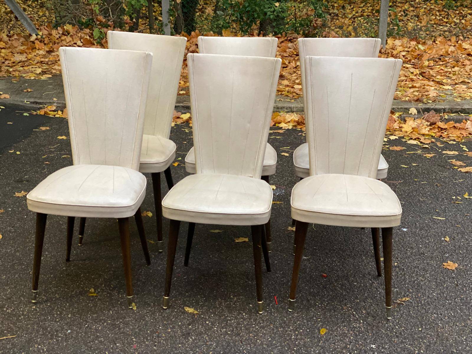 6 vintage Scandinavian chairs in solid wood and beige leather, circa 1960