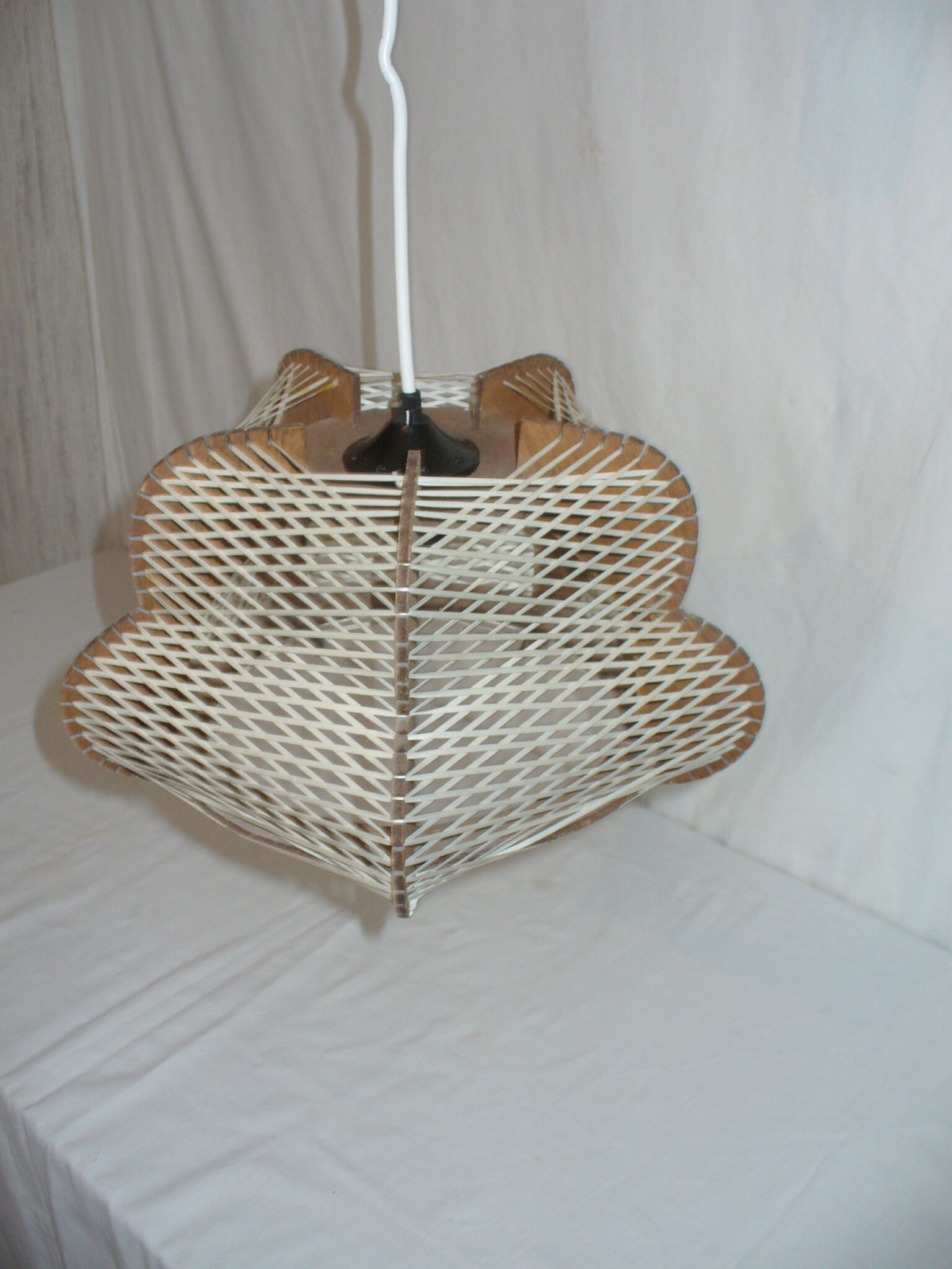 Suspension fil scandinave des années 60 - 70