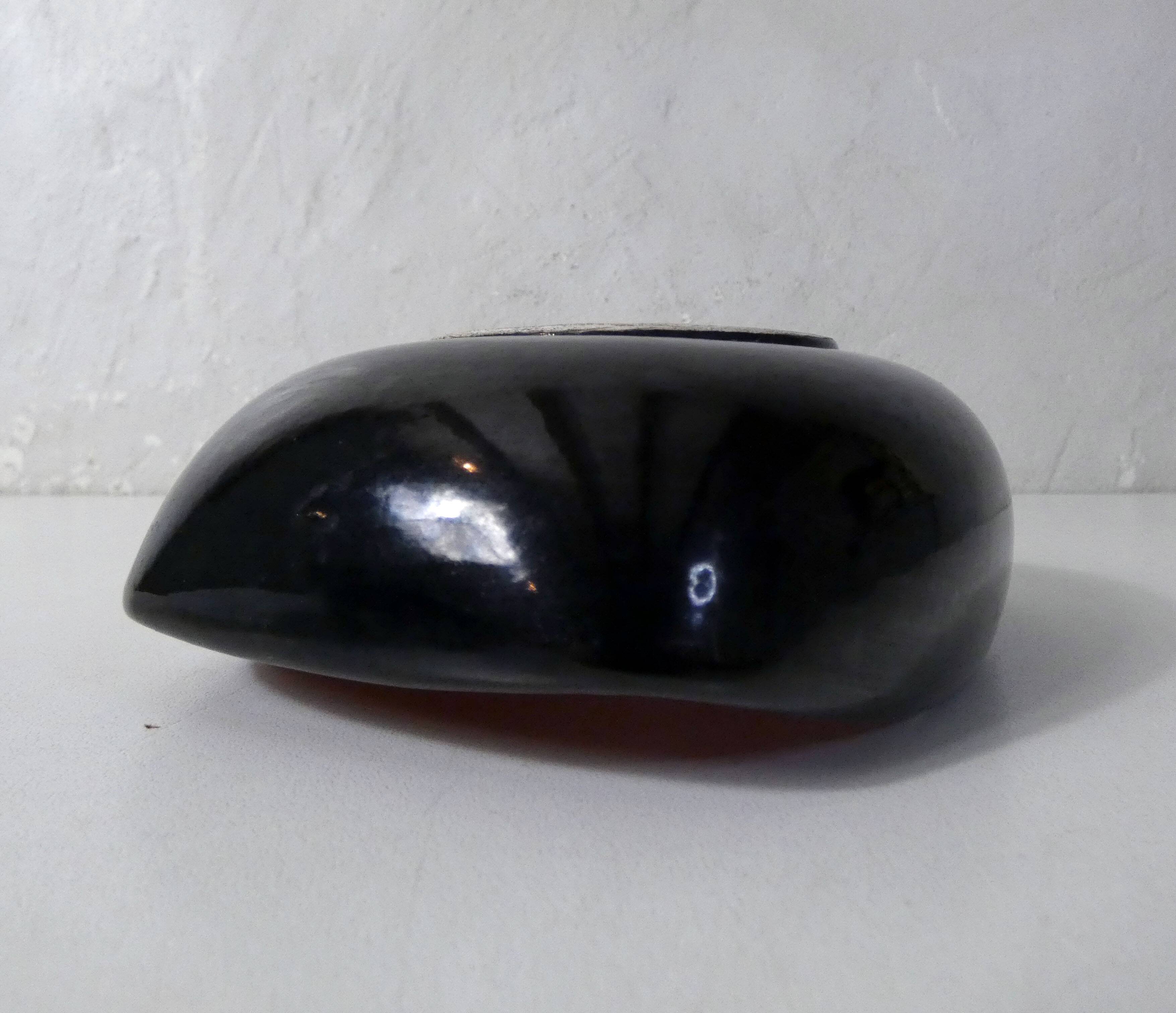 4 vintage ceramic bowls with free-form design