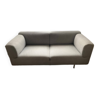 Met sofa by Piero Lissoni edited by Cassina