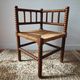 Chaise vintage coin du feu en bois tourné bobine