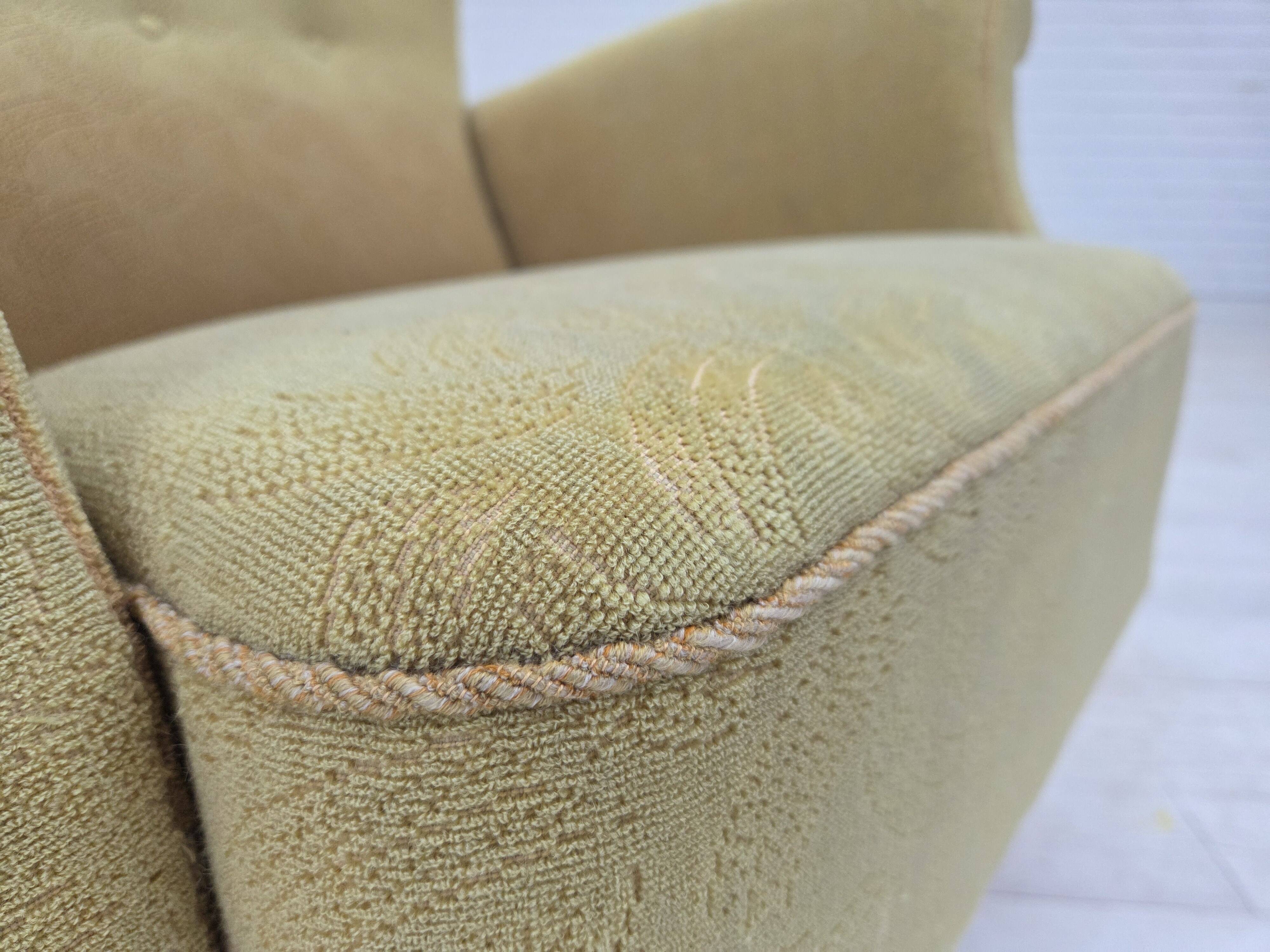 1960s, Danish armchair by Fritz Hansen, series 8000/8020, original.